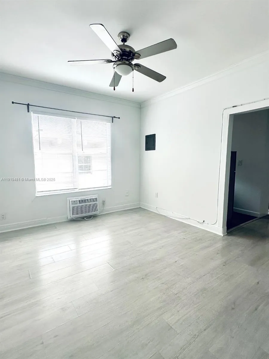 820 Meridian Ave 203, Miami Beach, Florida 33139, Miami Beach, Florida 33139, ,1 BathroomBathrooms,Residential Lease,For Rent,820 Meridian Ave 203, Miami Beach, Florida 33139,A11919481