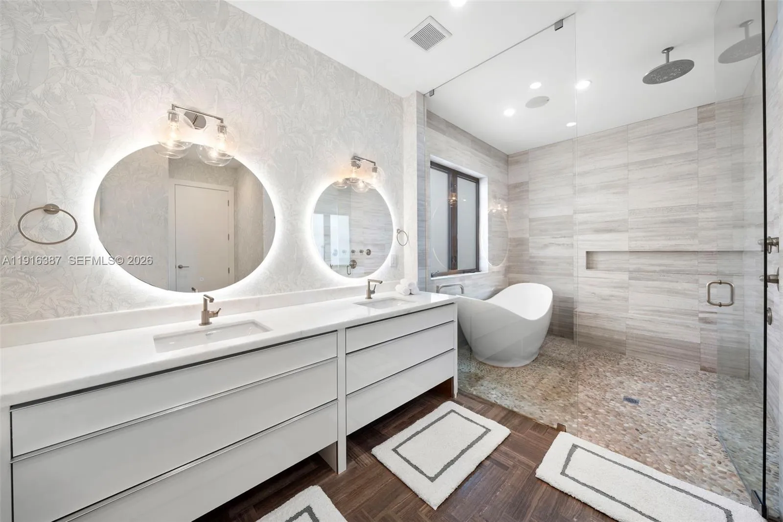 1621 S Bayshore Dr, Miami, Florida 33133, Miami, Florida 33133, 5 Bedrooms Bedrooms, ,5 BathroomsBathrooms,Residential,For Sale,1621 S Bayshore Dr, Miami, Florida 33133,A11916387