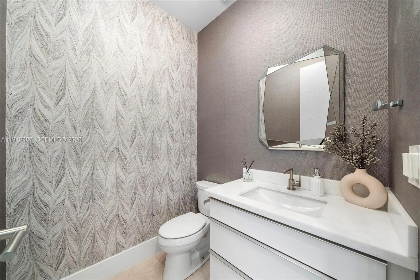 1621 S Bayshore Dr, Miami, Florida 33133, Miami, Florida 33133, 5 Bedrooms Bedrooms, ,5 BathroomsBathrooms,Residential,For Sale,1621 S Bayshore Dr, Miami, Florida 33133,A11916387