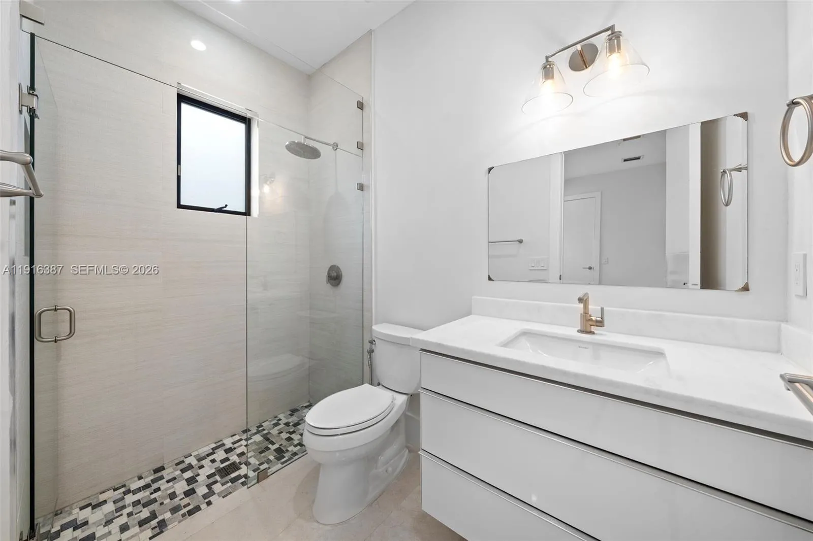 1621 S Bayshore Dr, Miami, Florida 33133, Miami, Florida 33133, 5 Bedrooms Bedrooms, ,5 BathroomsBathrooms,Residential,For Sale,1621 S Bayshore Dr, Miami, Florida 33133,A11916387