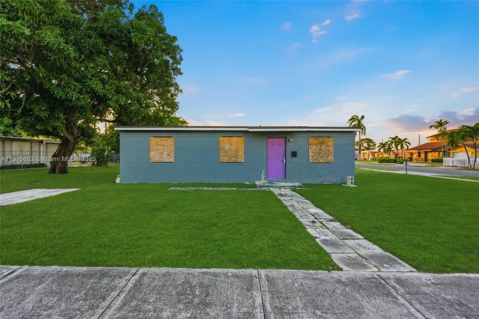 1589 Nw 4th Ave, Pompano Beach, Florida 33060, Pompano Beach, Florida 33060, 3 Bedrooms Bedrooms, ,2 BathroomsBathrooms,Residential,For Sale,1589 Nw 4th Ave, Pompano Beach, Florida 33060,A11915603