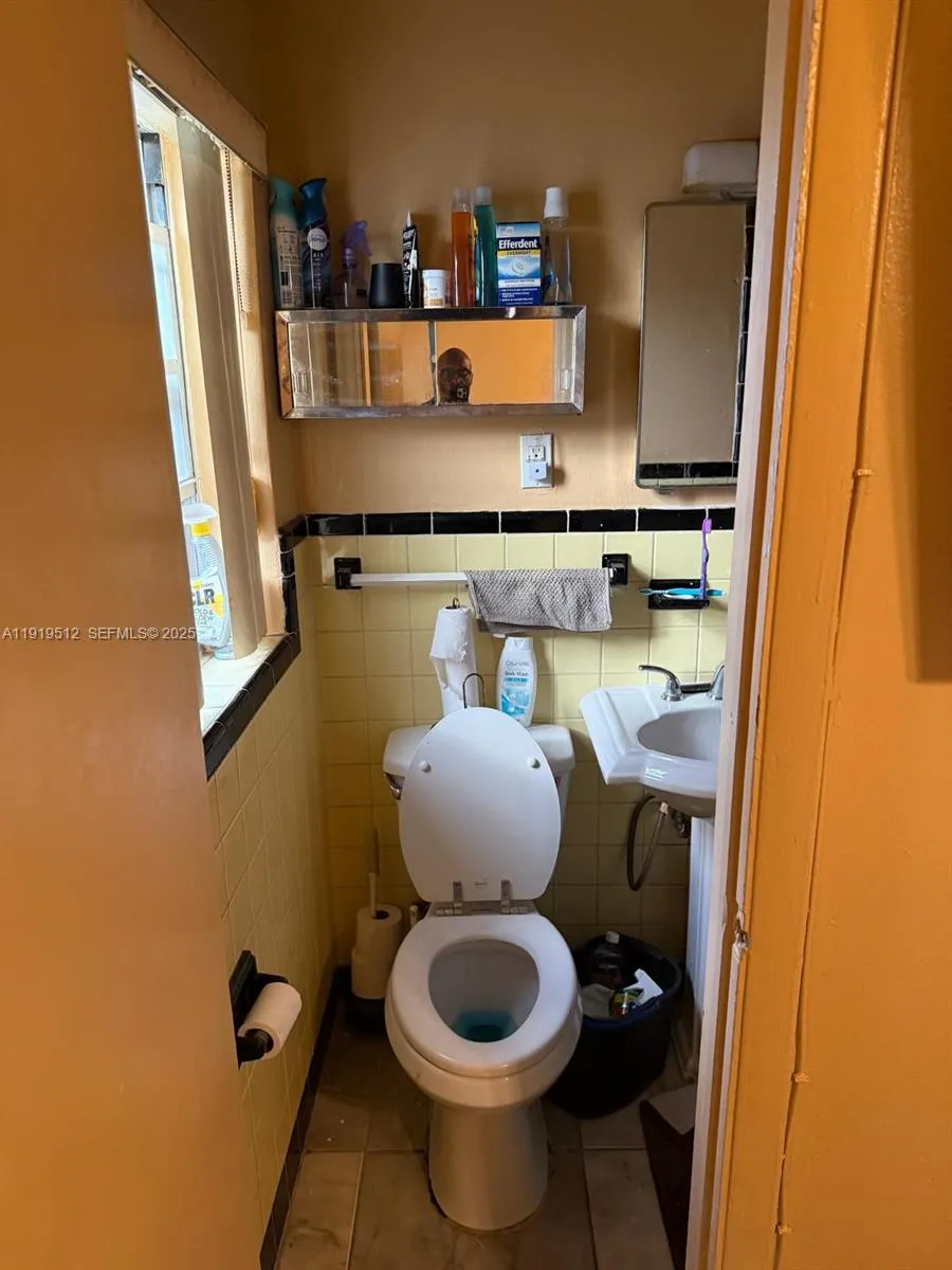 9700 Nw 20th Ave, Miami, Florida 33147, Miami, Florida 33147, ,Residential Income,For Sale,9700 Nw 20th Ave, Miami, Florida 33147,A11919512