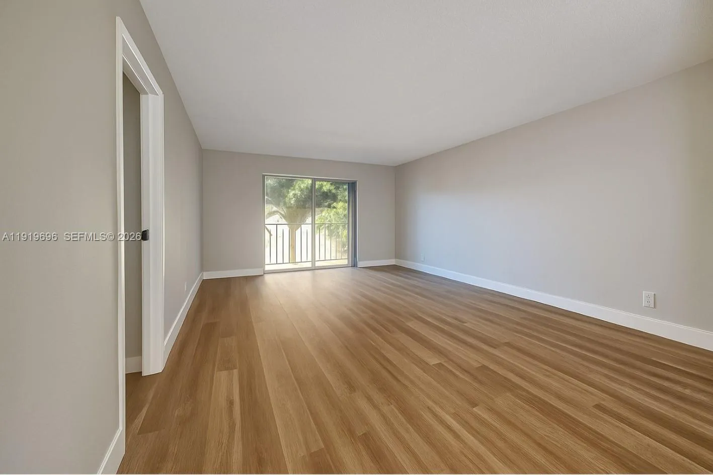 333 Nw 17th Ct 203b, Fort Lauderdale, Florida 3331, Fort Lauderdale, Florida 33311, 2 Bedrooms Bedrooms, ,2 BathroomsBathrooms,Residential,For Sale,333 Nw 17th Ct 203b, Fort Lauderdale, Florida 3331,A11919696