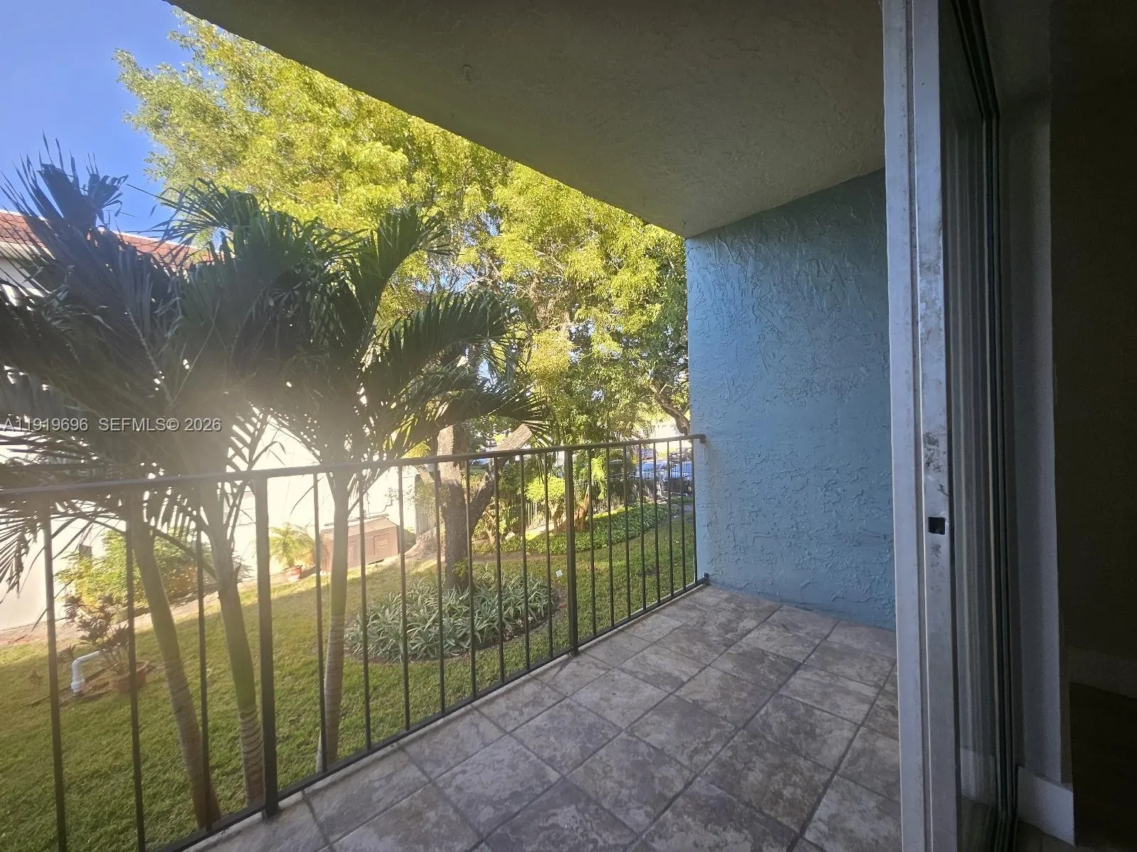 333 Nw 17th Ct 203b, Fort Lauderdale, Florida 3331, Fort Lauderdale, Florida 33311, 2 Bedrooms Bedrooms, ,2 BathroomsBathrooms,Residential,For Sale,333 Nw 17th Ct 203b, Fort Lauderdale, Florida 3331,A11919696