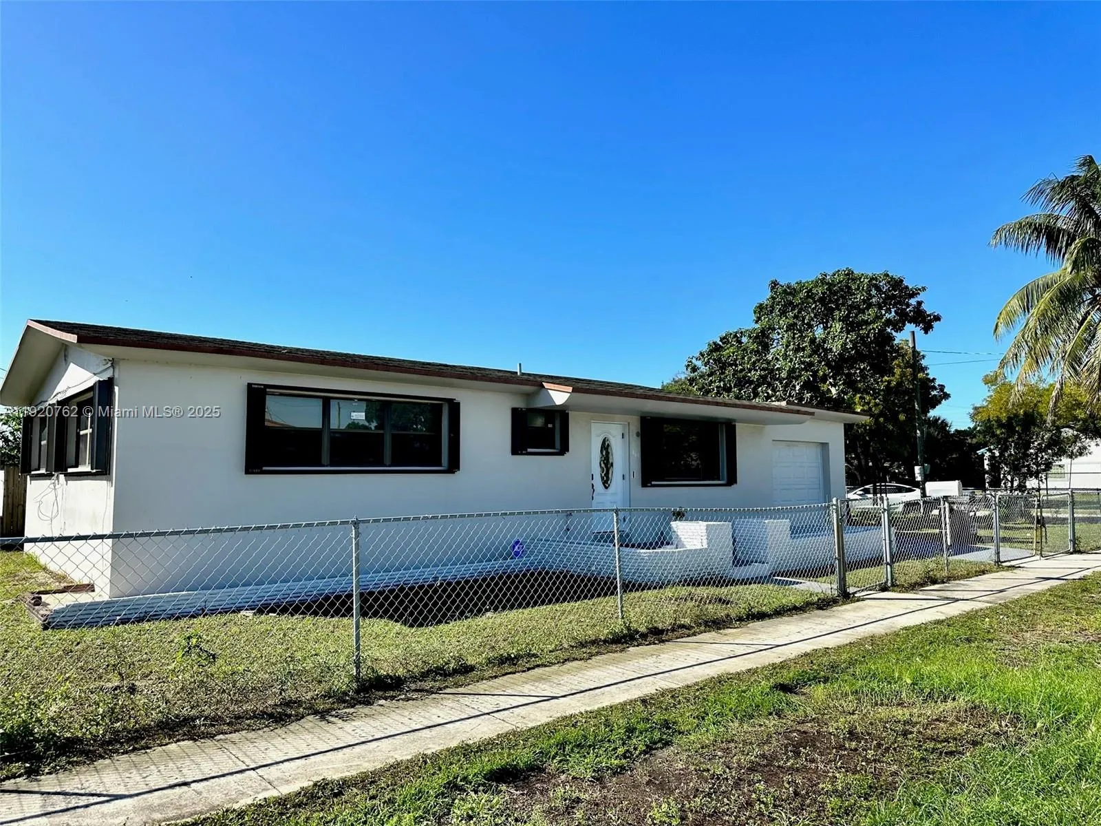 460 Ne 169th St, North Miami Beach, Florida 33162, North Miami Beach, Florida 33162, 2 Bedrooms Bedrooms, ,2 BathroomsBathrooms,Residential,For Sale,460 Ne 169th St, North Miami Beach, Florida 33162,A11920762