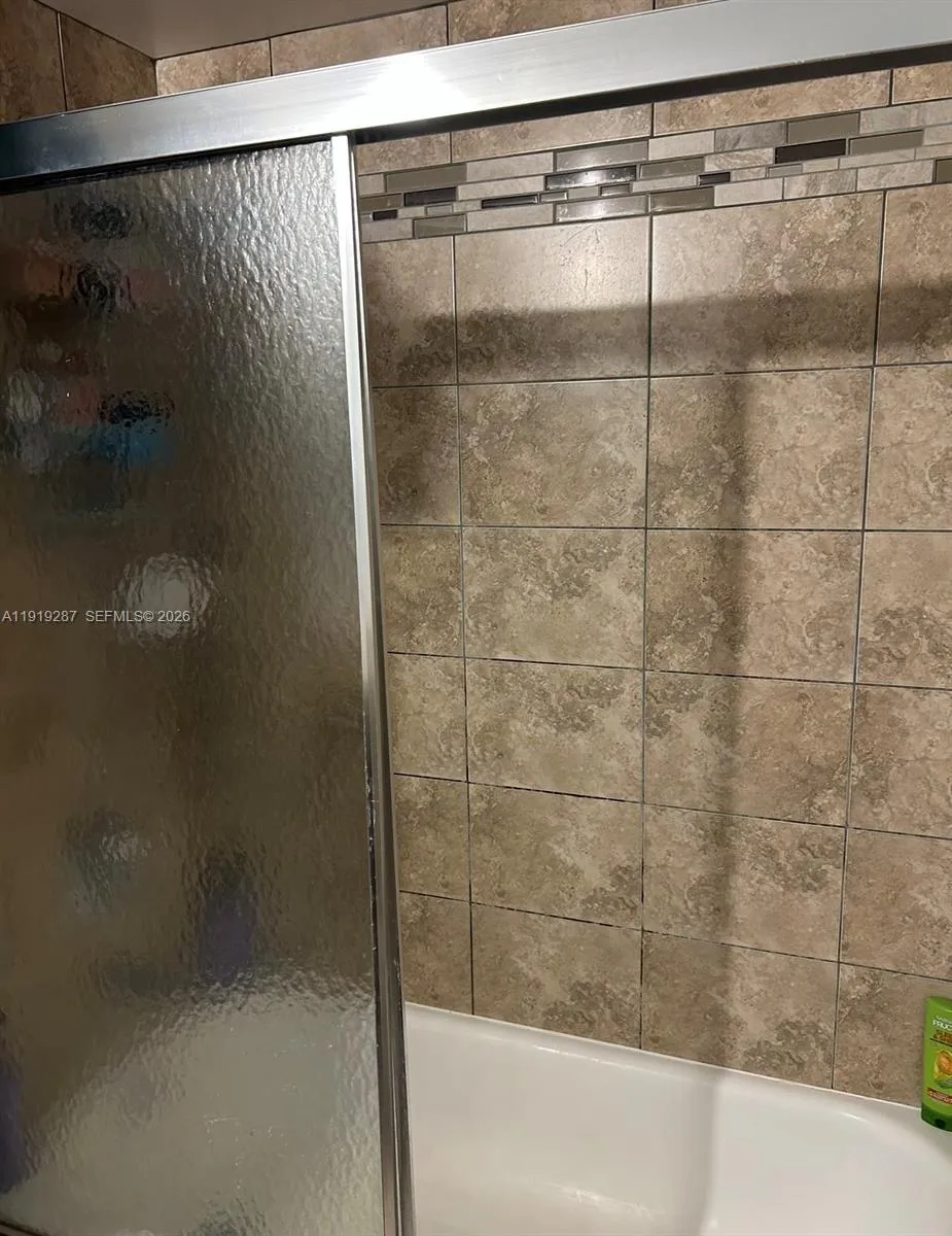 2701 Riverside Dr 503-b, Coral Springs, Florida 33, Coral Springs, Florida 33065, 1 Bedroom Bedrooms, ,1 BathroomBathrooms,Residential Lease,For Rent,2701 Riverside Dr 503-b, Coral Springs, Florida 33,A11919287