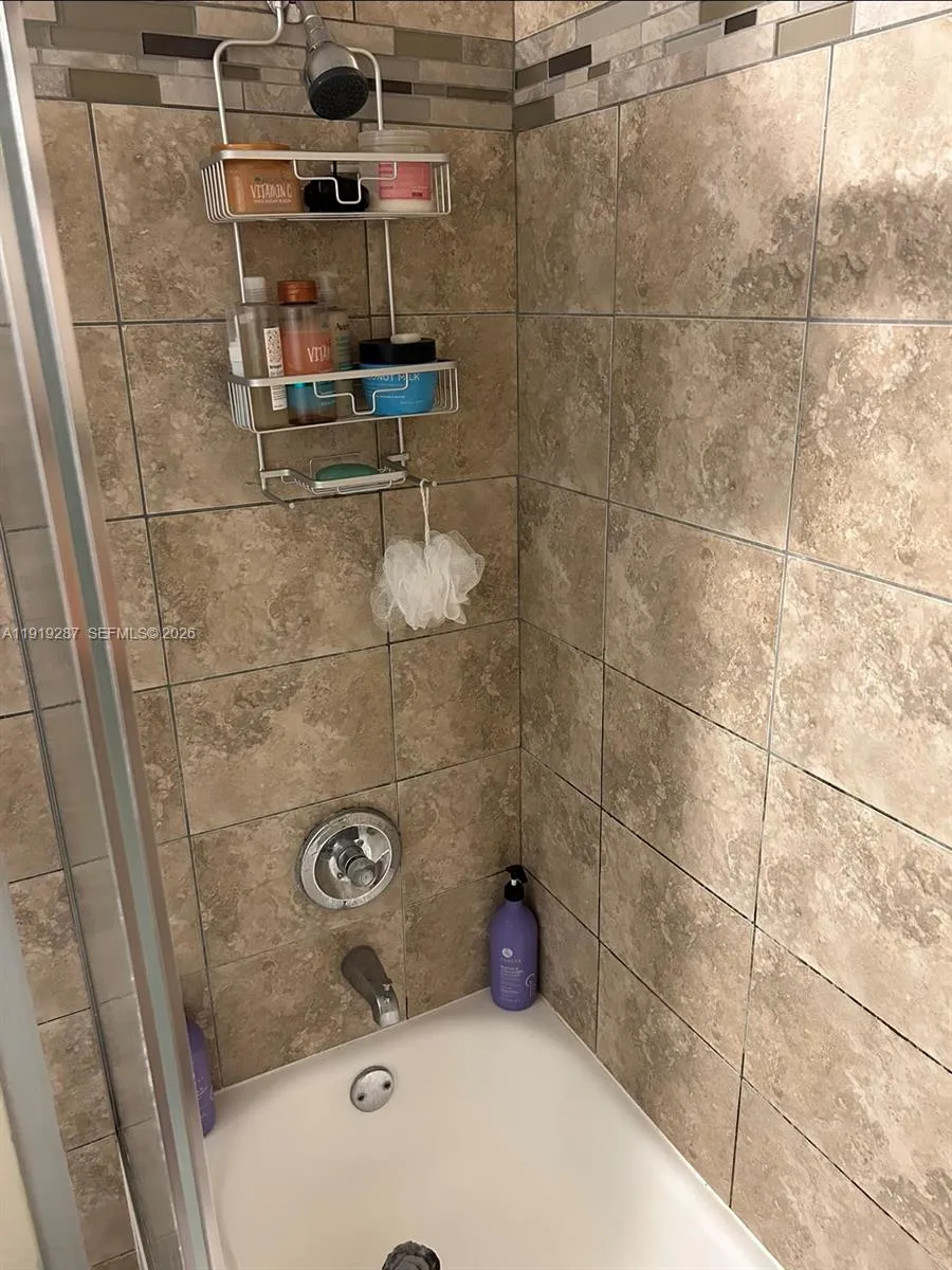 2701 Riverside Dr 503-b, Coral Springs, Florida 33, Coral Springs, Florida 33065, 1 Bedroom Bedrooms, ,1 BathroomBathrooms,Residential Lease,For Rent,2701 Riverside Dr 503-b, Coral Springs, Florida 33,A11919287