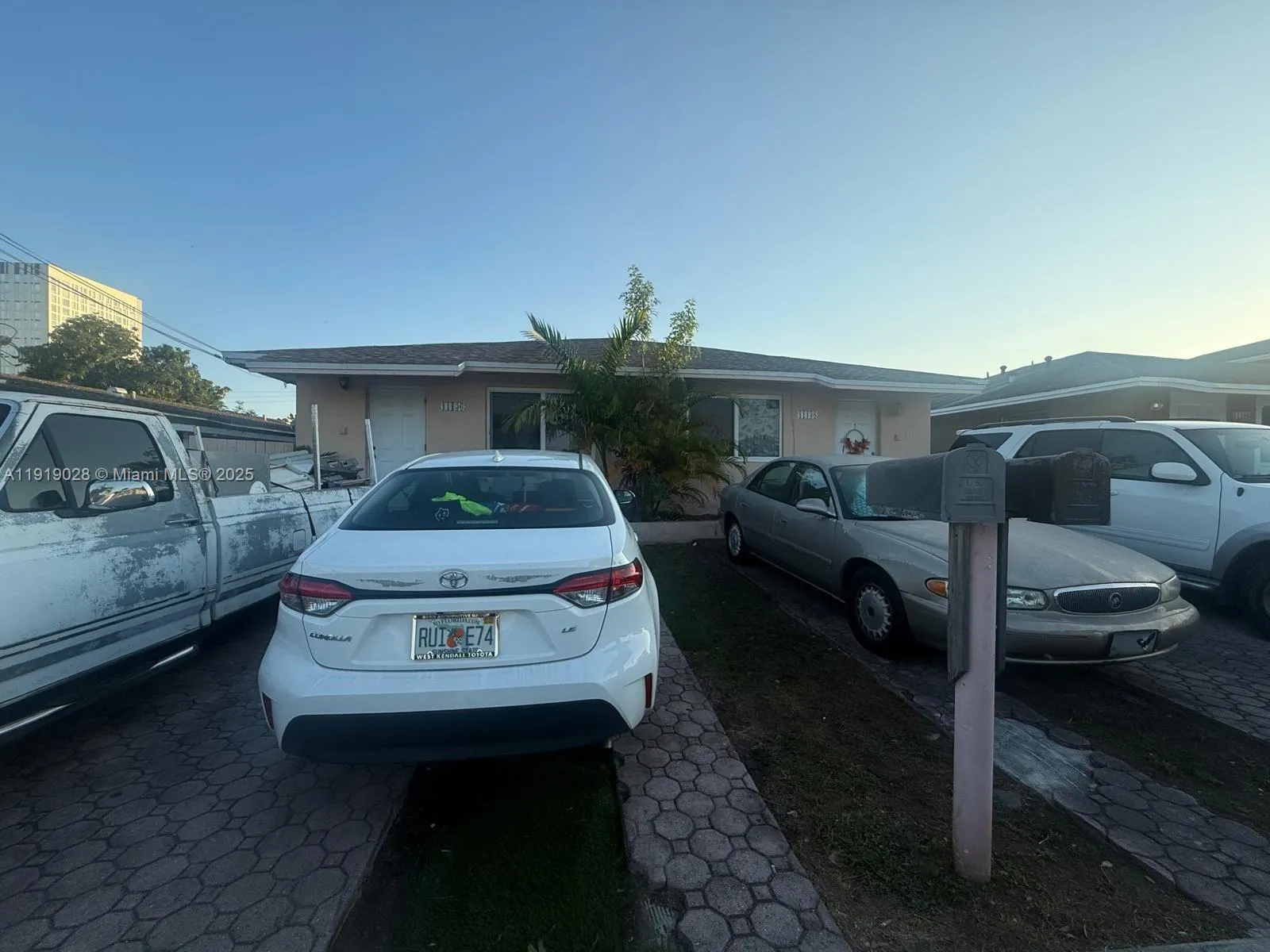 11136 Sw 5th St, Sweetwater, Florida 33174, Sweetwater, Florida 33174, ,Residential Income,For Sale,11136 Sw 5th St, Sweetwater, Florida 33174,A11919028