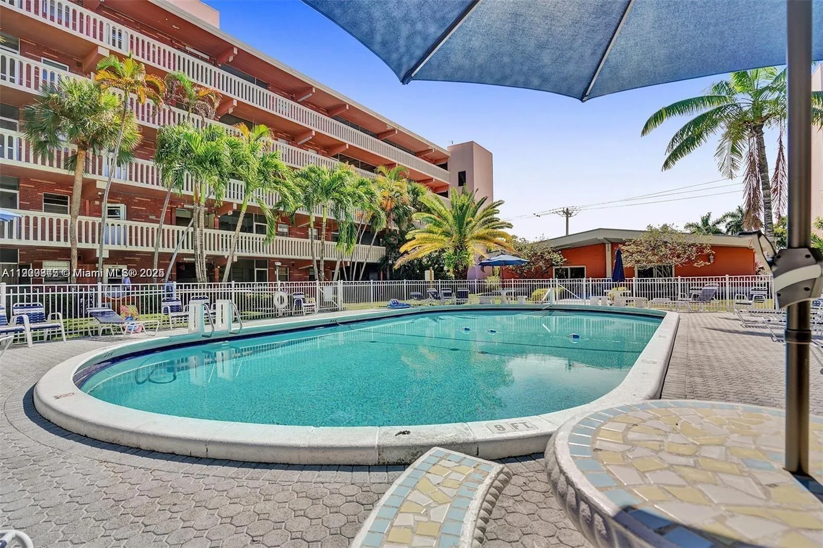 180 Ne 12th Ave 12e, Hallandale Beach, Florida 330, Hallandale Beach, Florida 33009, 1 Bedroom Bedrooms, ,1 BathroomBathrooms,Residential,For Sale,180 Ne 12th Ave 12e, Hallandale Beach, Florida 330,A11920845