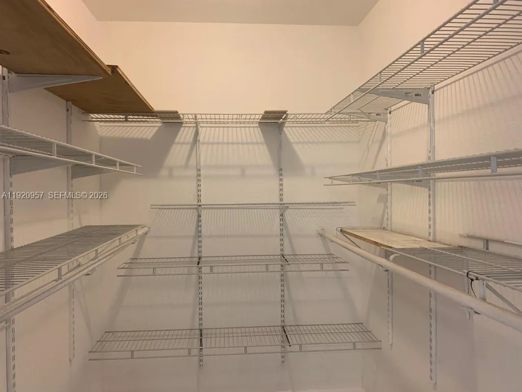 907 Ne 199th St 204, Miami, Florida 33179, Miami, Florida 33179, 2 Bedrooms Bedrooms, ,2 BathroomsBathrooms,Residential Lease,For Rent,907 Ne 199th St 204, Miami, Florida 33179,A11920957