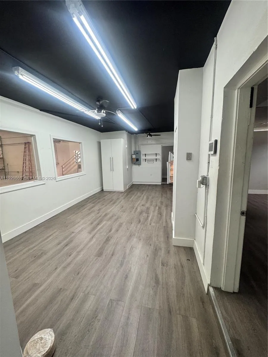 2380 Nw 21st Ter A, Miami, Florida 33142, Miami, Florida 33142, ,Commercial Lease,For Rent,2380 Nw 21st Ter A, Miami, Florida 33142,A11920860