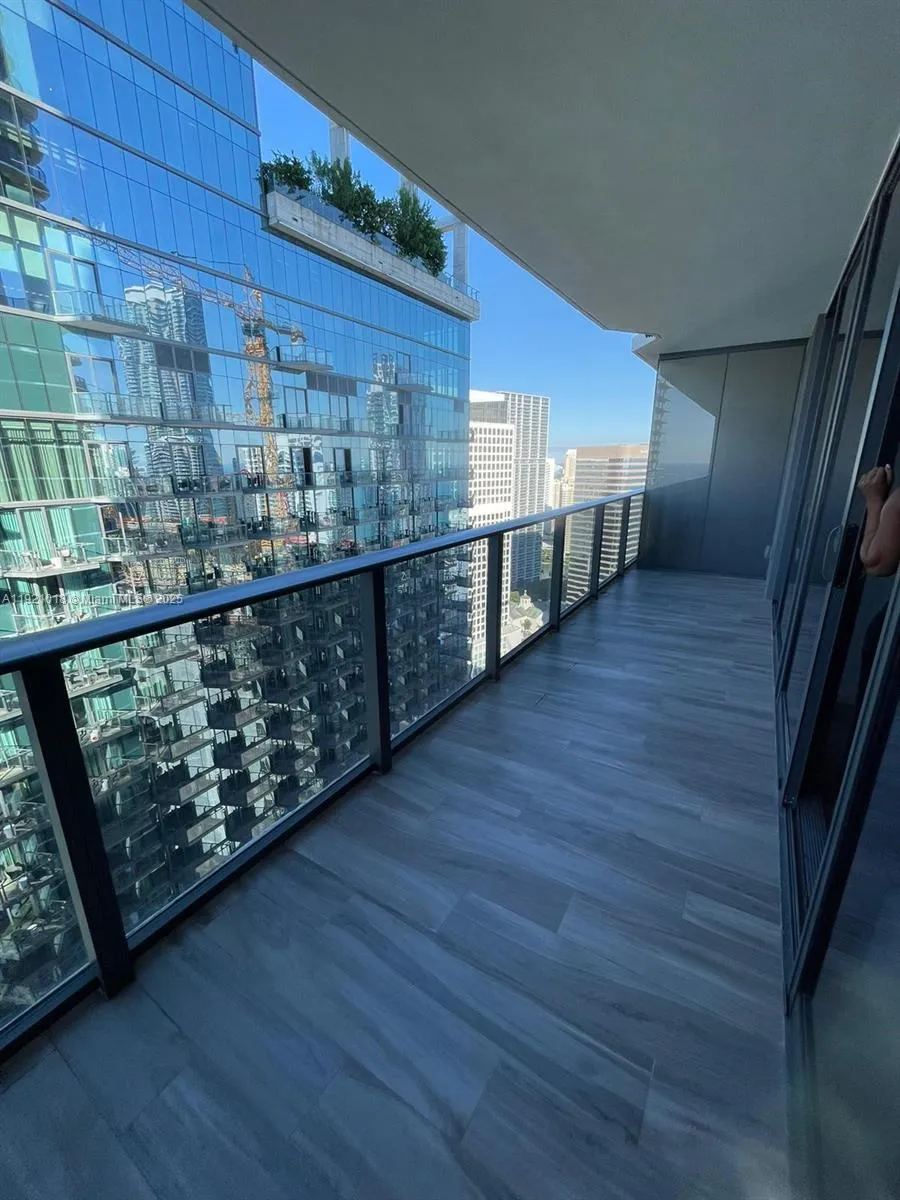 805 S Miami Ave 4007, Miami, Florida 33130, Miami, Florida 33130, 1 Bedroom Bedrooms, ,2 BathroomsBathrooms,Residential Lease,For Rent,805 S Miami Ave 4007, Miami, Florida 33130,A11921018