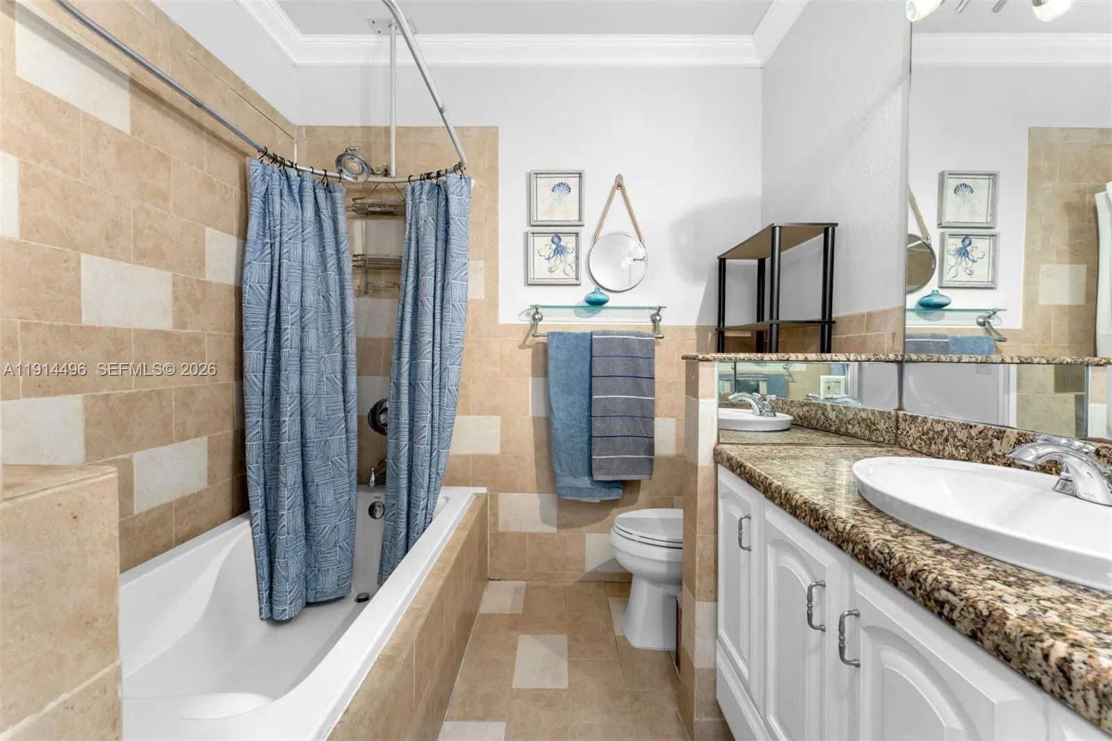 2404 Ne 135th St 2404, North Miami, Florida 33181, North Miami, Florida 33181, 3 Bedrooms Bedrooms, ,3 BathroomsBathrooms,Residential,For Sale,2404 Ne 135th St 2404, North Miami, Florida 33181,A11914496