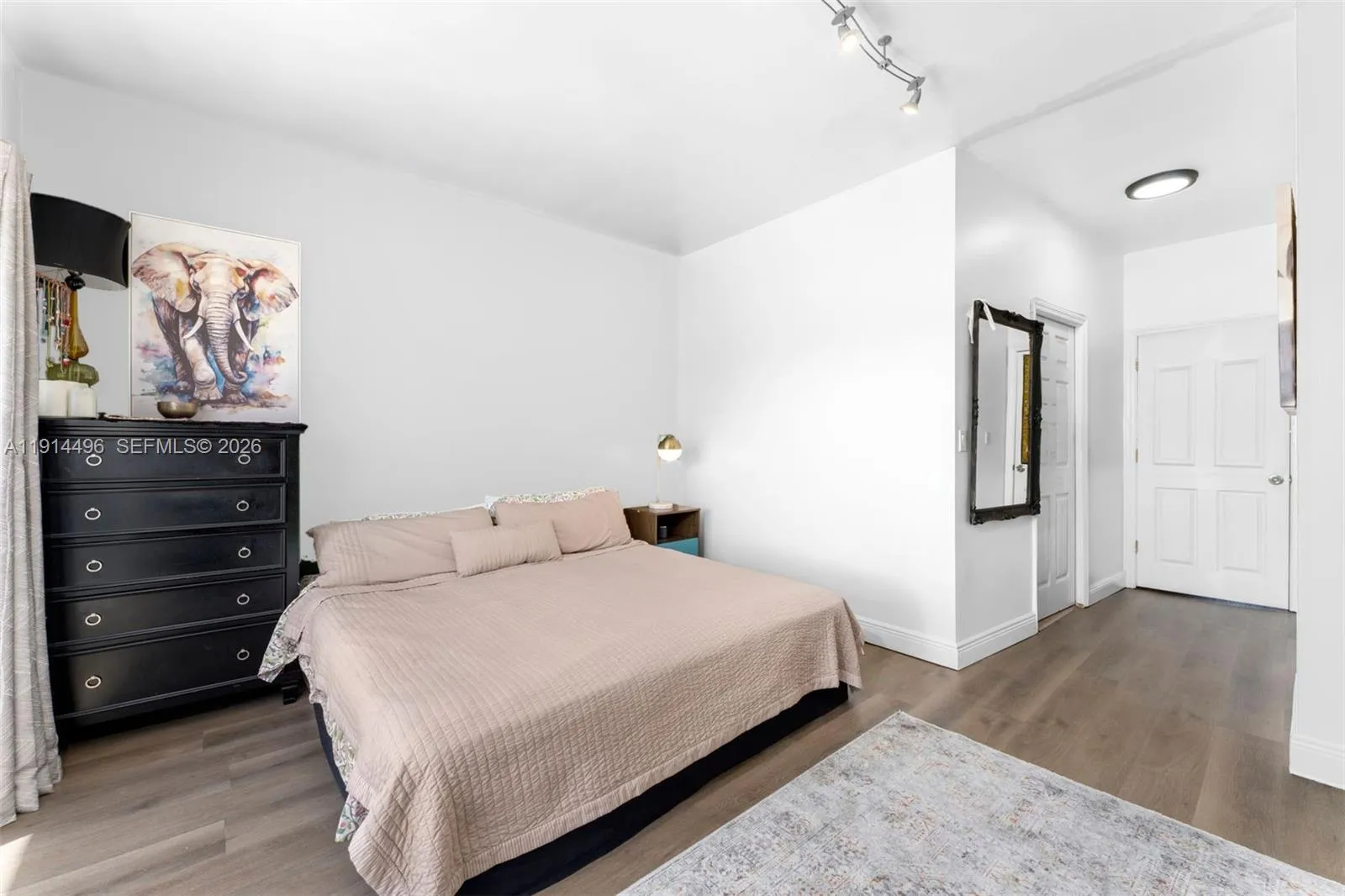 2404 Ne 135th St 2404, North Miami, Florida 33181, North Miami, Florida 33181, 3 Bedrooms Bedrooms, ,3 BathroomsBathrooms,Residential,For Sale,2404 Ne 135th St 2404, North Miami, Florida 33181,A11914496