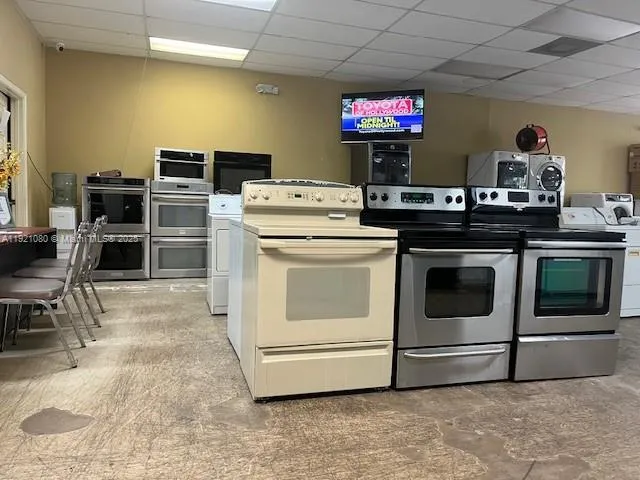 Fort Lauderdale, Florida 33068, ,Business Opportunity,For Sale,A11921080