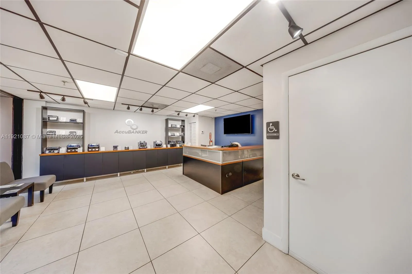 7104 Nw 50th St 5-1, Miami, Florida 33166, Miami, Florida 33166, ,Commercial Sale,For Sale,7104 Nw 50th St 5-1, Miami, Florida 33166,A11921087