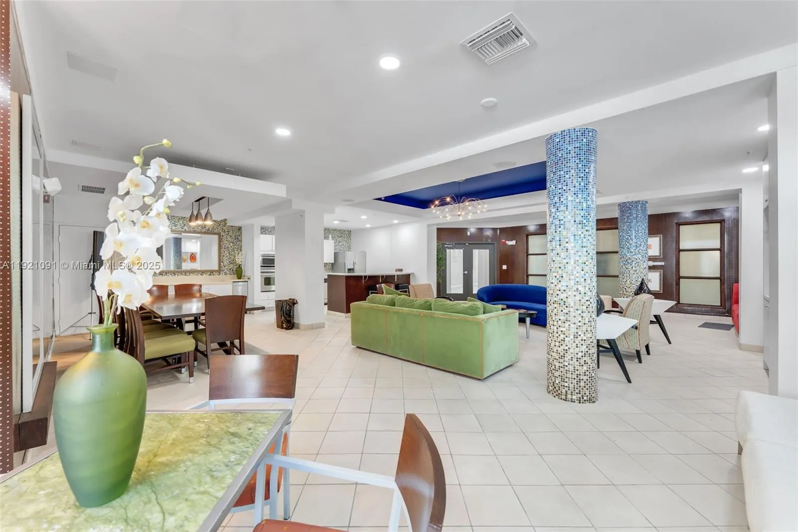 6001 Sw 70th St 643, South Miami, Florida 33143, South Miami, Florida 33143, 2 Bedrooms Bedrooms, ,2 BathroomsBathrooms,Residential,For Sale,6001 Sw 70th St 643, South Miami, Florida 33143,A11921091