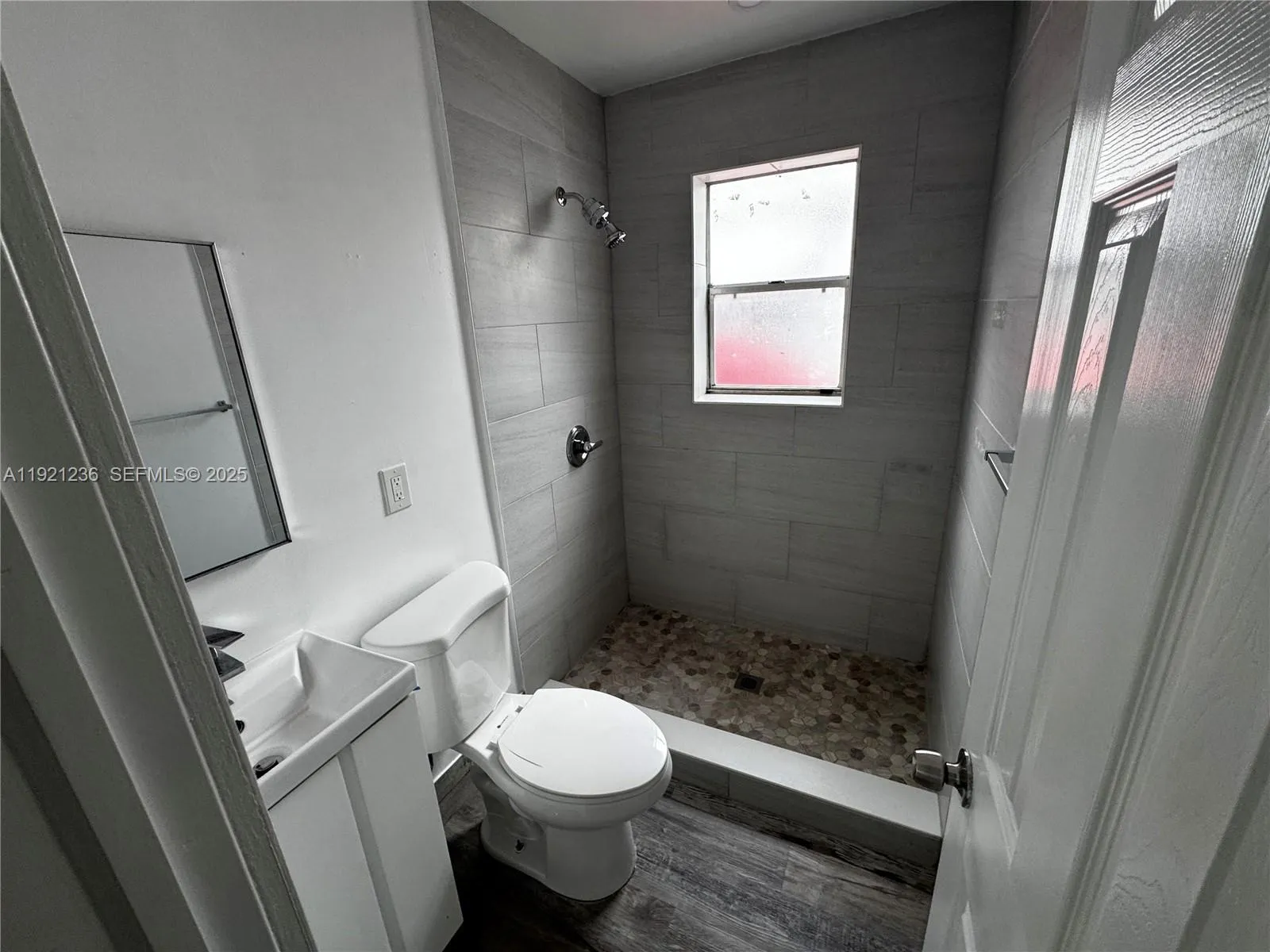 2034 Ne Taylor St, Hollywood, Florida 33020, Hollywood, Florida 33020, ,Residential Income,For Sale,2034 Ne Taylor St, Hollywood, Florida 33020,A11921236