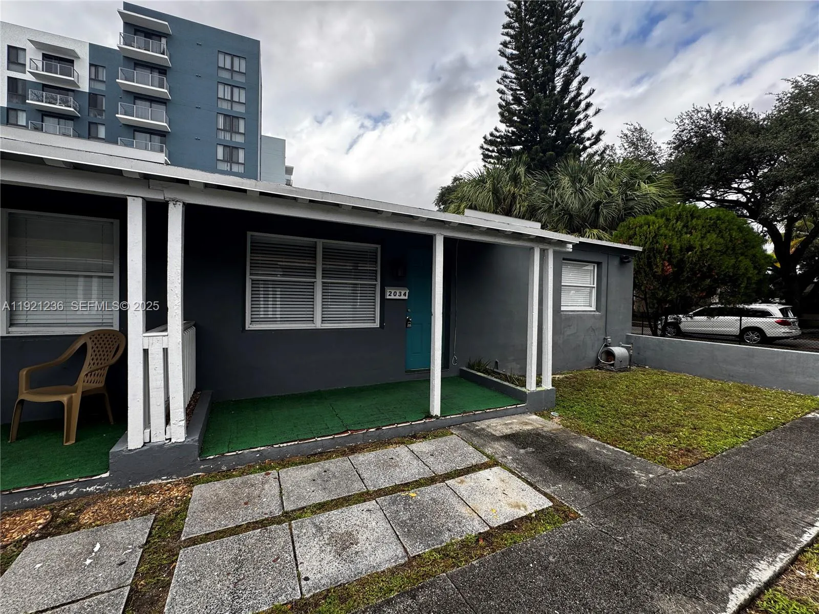 2034 Ne Taylor St, Hollywood, Florida 33020, Hollywood, Florida 33020, ,Residential Income,For Sale,2034 Ne Taylor St, Hollywood, Florida 33020,A11921236