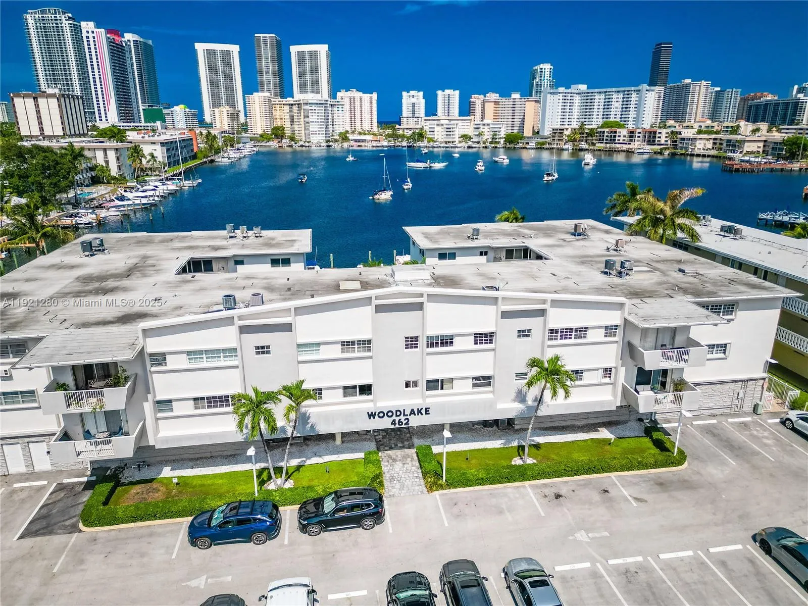 462 Golden Isles Dr 305, Hallandale Beach, Florida, Hallandale Beach, Florida 33009, 2 Bedrooms Bedrooms, ,2 BathroomsBathrooms,Residential,For Sale,462 Golden Isles Dr 305, Hallandale Beach, Florida,A11921280