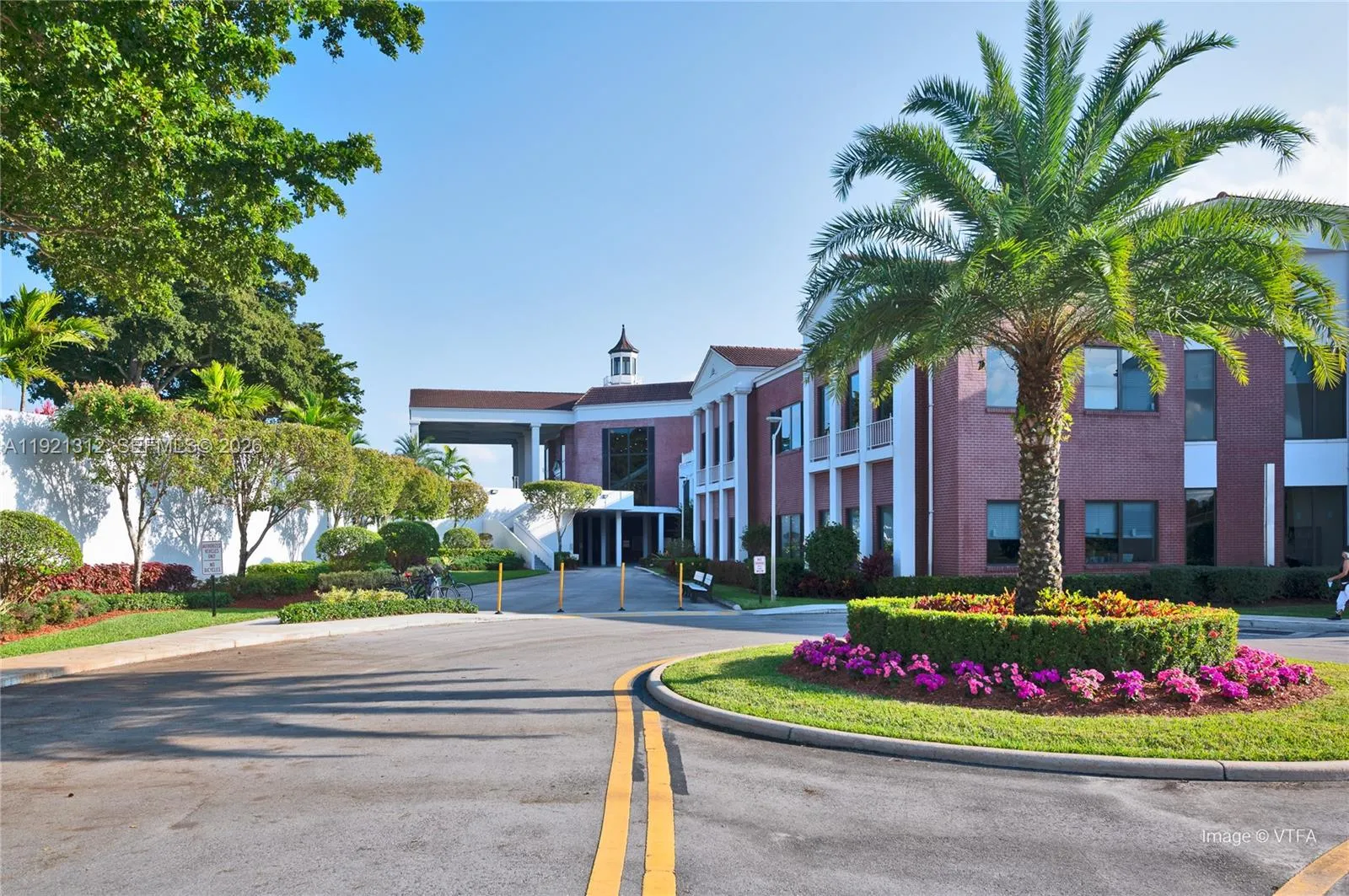 2029 Farnham O 2029, Deerfield Beach, Florida 3344, Deerfield Beach, Florida 33442, 2 Bedrooms Bedrooms, ,2 BathroomsBathrooms,Residential,For Sale,2029 Farnham O 2029, Deerfield Beach, Florida 3344,A11921312