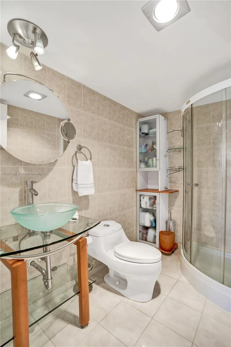 510 N Ocean Blvd 308, Pompano Beach, Florida 33062, Pompano Beach, Florida 33062, 2 Bedrooms Bedrooms, ,2 BathroomsBathrooms,Residential,For Sale,510 N Ocean Blvd 308, Pompano Beach, Florida 33062,A11921342