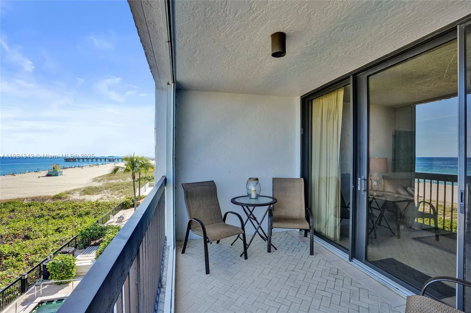 510 N Ocean Blvd 308, Pompano Beach, Florida 33062, Pompano Beach, Florida 33062, 2 Bedrooms Bedrooms, ,2 BathroomsBathrooms,Residential,For Sale,510 N Ocean Blvd 308, Pompano Beach, Florida 33062,A11921342