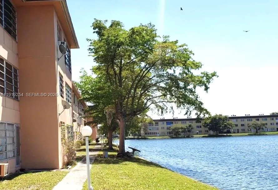 18900 Ne 3rd Ct 531, Miami, Florida 33179, Miami, Florida 33179, 1 Bedroom Bedrooms, ,1 BathroomBathrooms,Residential Lease,For Rent,18900 Ne 3rd Ct 531, Miami, Florida 33179,A11919254