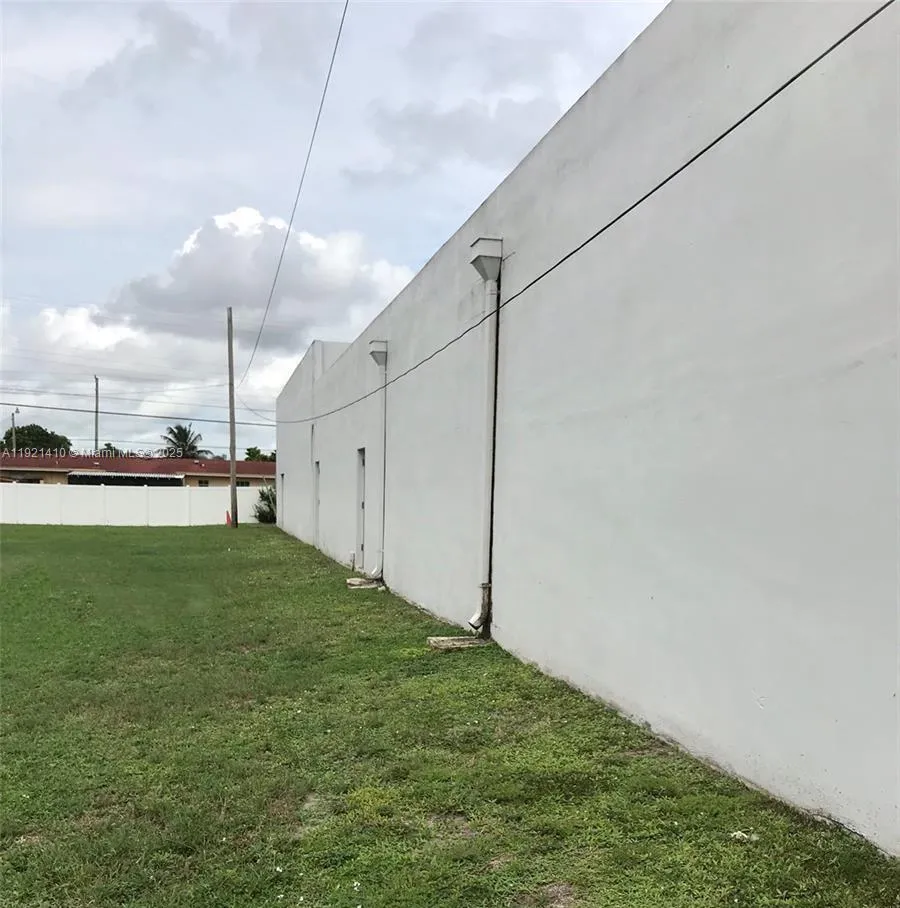 4481 Nw 167th St, Miami Gardens, Florida 33055, Miami Gardens, Florida 33055, ,Commercial Sale,For Sale,4481 Nw 167th St, Miami Gardens, Florida 33055,A11921410