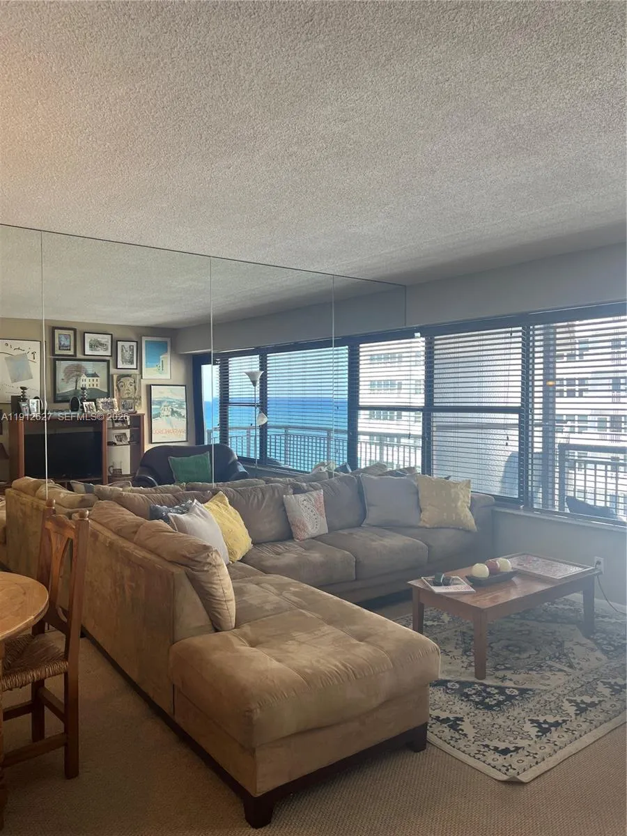 3800 Galt Ocean Dr 1403, Fort Lauderdale, Florida, Fort Lauderdale, Florida 33308, 1 Bedroom Bedrooms, ,1 BathroomBathrooms,Residential Lease,For Rent,3800 Galt Ocean Dr 1403, Fort Lauderdale, Florida ,A11912627