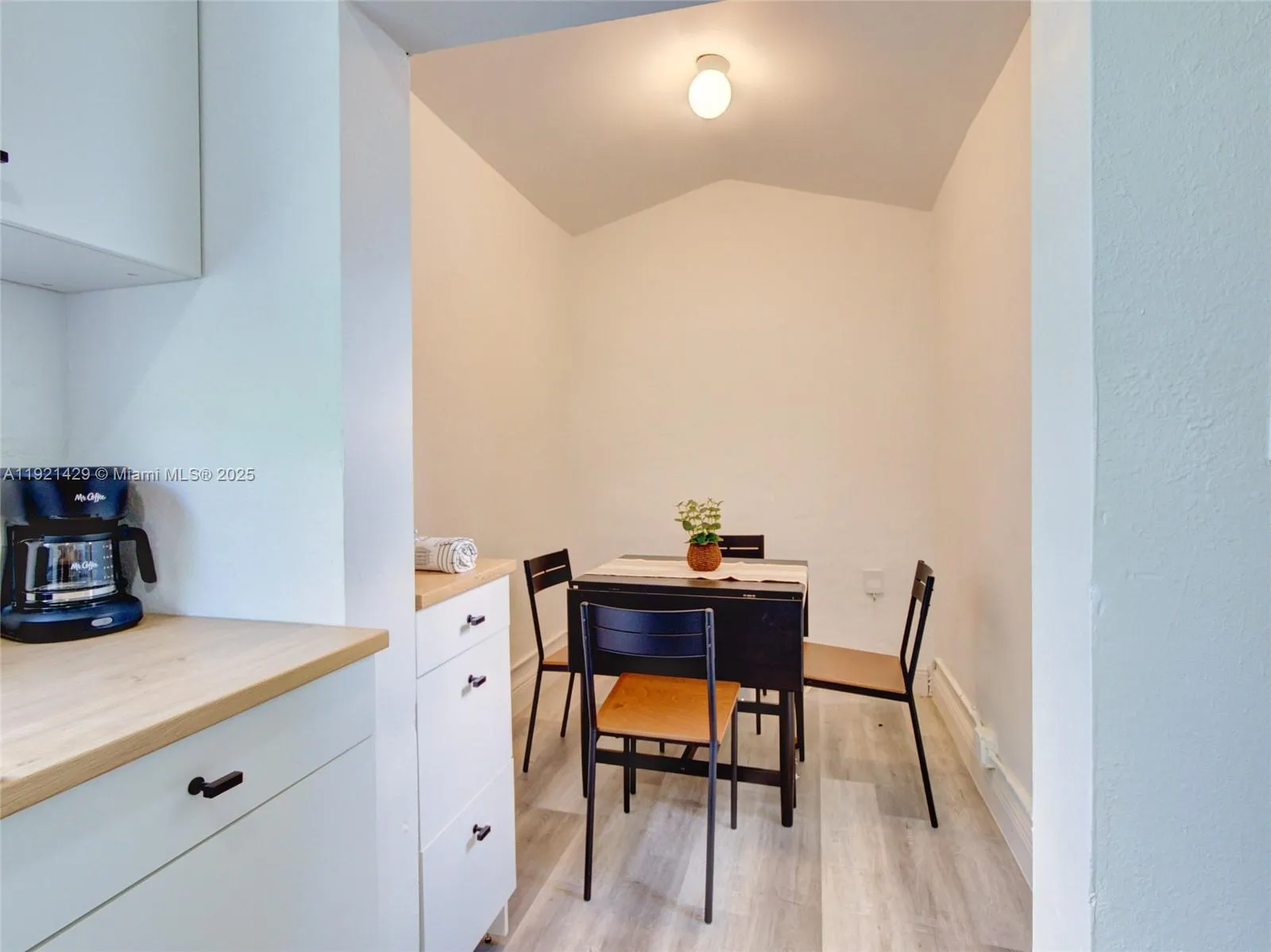 1845 Nw 55th St, Miami, Florida 33142, Miami, Florida 33142, ,Residential Income,For Sale,1845 Nw 55th St, Miami, Florida 33142,A11921429