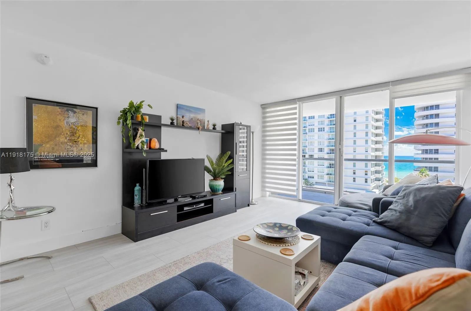 5600 Collins Ave 8y, Miami Beach, Florida 33140, Miami Beach, Florida 33140, 2 Bedrooms Bedrooms, ,2 BathroomsBathrooms,Residential Lease,For Rent,5600 Collins Ave 8y, Miami Beach, Florida 33140,A11918175