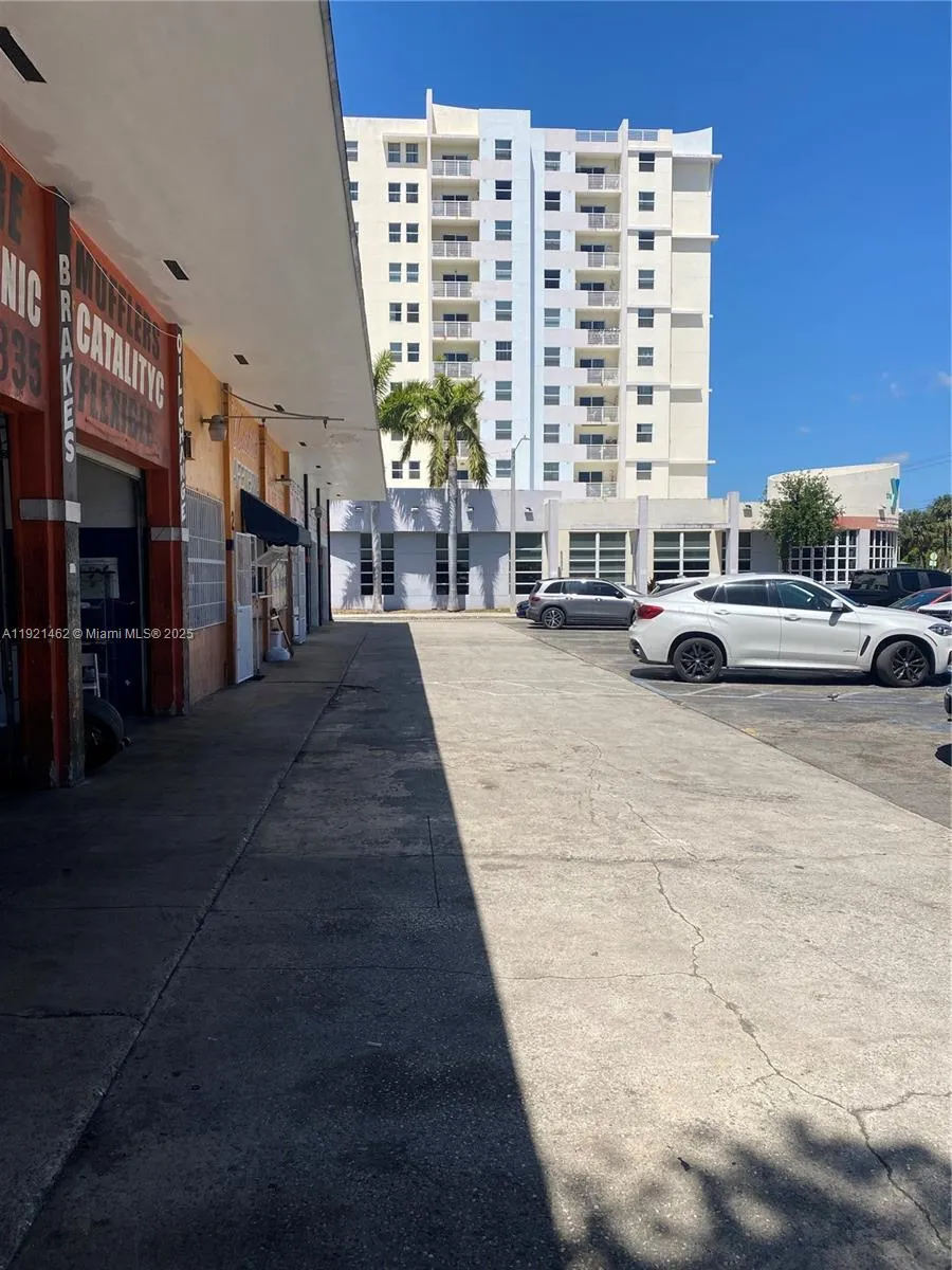 2300 Nw 17th St, Miami, Florida 33142, Miami, Florida 33142, ,Business Opportunity,For Sale,2300 Nw 17th St, Miami, Florida 33142,A11921462