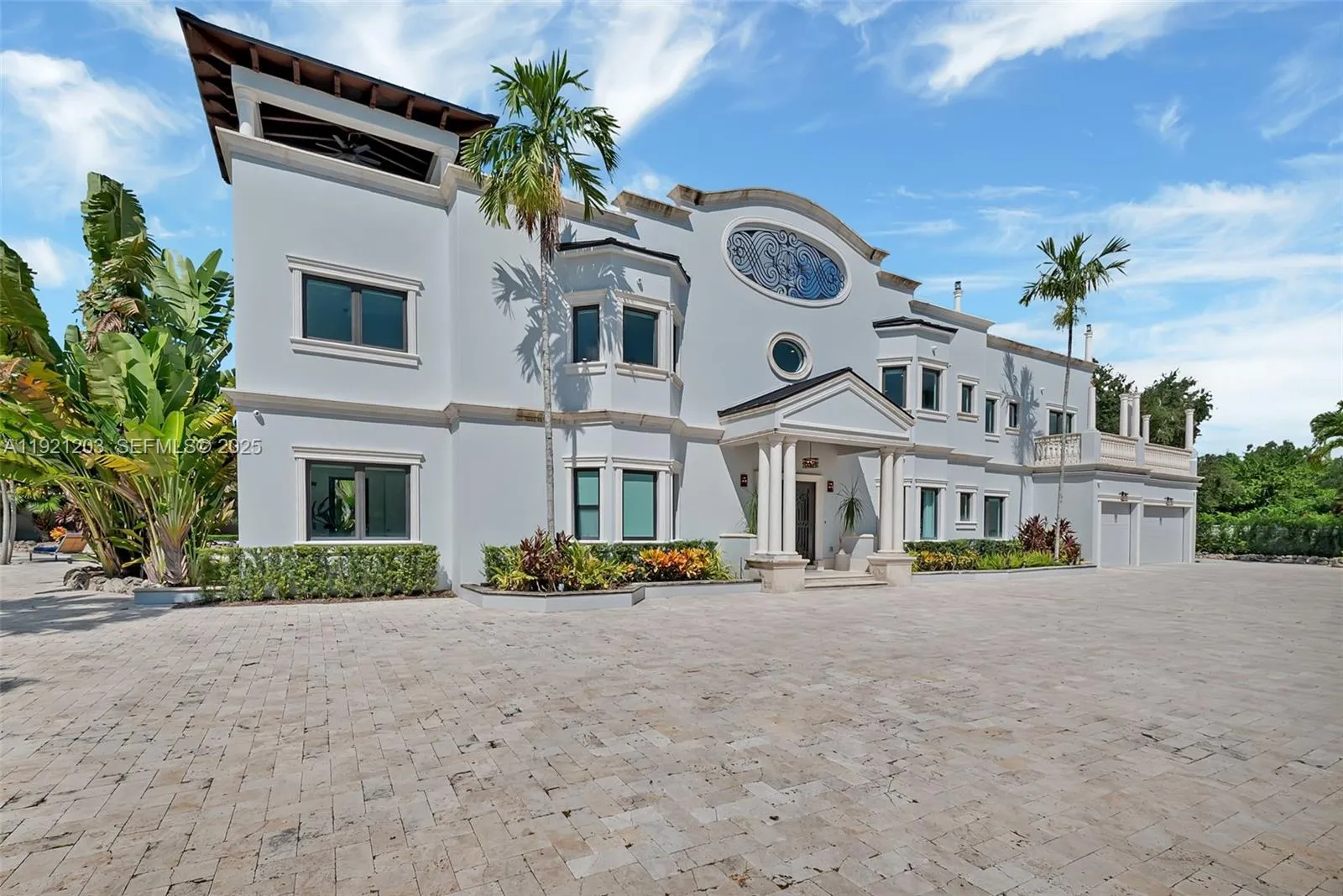 7400 Sw 72nd Ct, Miami, Florida 33143, Miami, Florida 33143, 9 Bedrooms Bedrooms, ,8 BathroomsBathrooms,Residential,For Sale,7400 Sw 72nd Ct, Miami, Florida 33143,A11921203