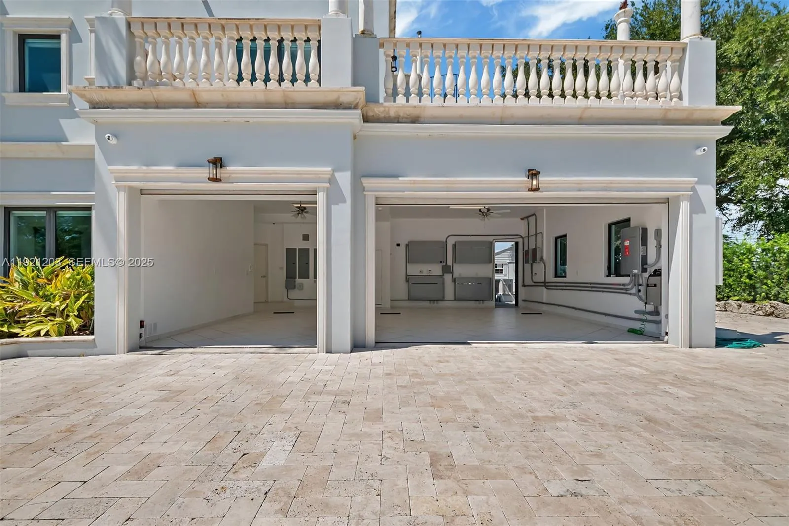 7400 Sw 72nd Ct, Miami, Florida 33143, Miami, Florida 33143, 9 Bedrooms Bedrooms, ,8 BathroomsBathrooms,Residential,For Sale,7400 Sw 72nd Ct, Miami, Florida 33143,A11921203