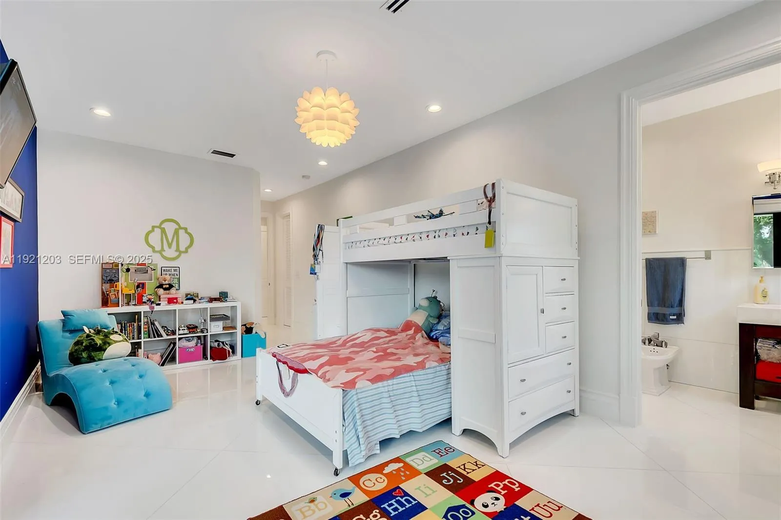 7400 Sw 72nd Ct, Miami, Florida 33143, Miami, Florida 33143, 9 Bedrooms Bedrooms, ,8 BathroomsBathrooms,Residential,For Sale,7400 Sw 72nd Ct, Miami, Florida 33143,A11921203