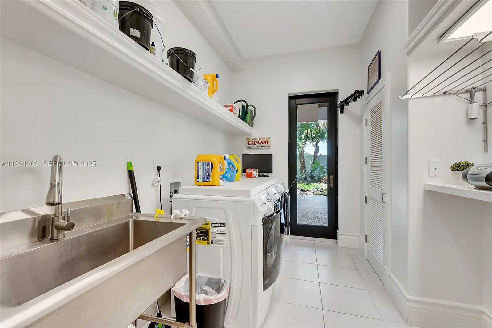 7400 Sw 72nd Ct, Miami, Florida 33143, Miami, Florida 33143, 9 Bedrooms Bedrooms, ,8 BathroomsBathrooms,Residential,For Sale,7400 Sw 72nd Ct, Miami, Florida 33143,A11921203