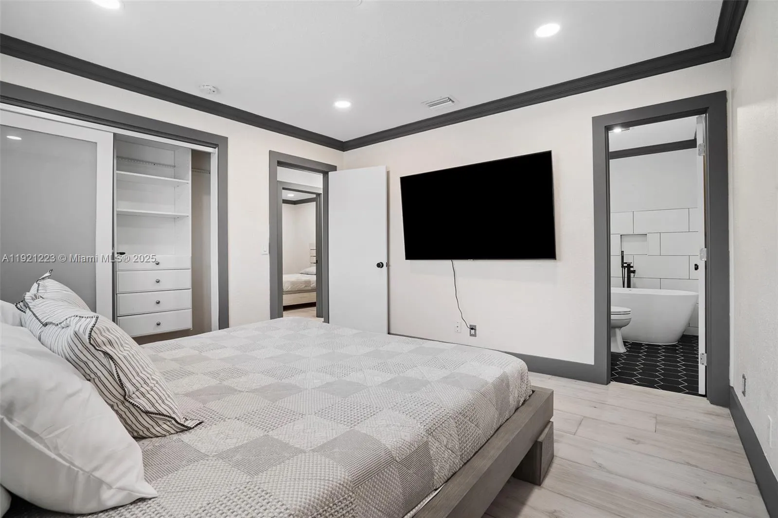 3175 Coral Ridge Dr 3175, Coral Springs, Florida 3, Coral Springs, Florida 33065, 3 Bedrooms Bedrooms, ,2 BathroomsBathrooms,Residential,For Sale,3175 Coral Ridge Dr 3175, Coral Springs, Florida 3,A11921223