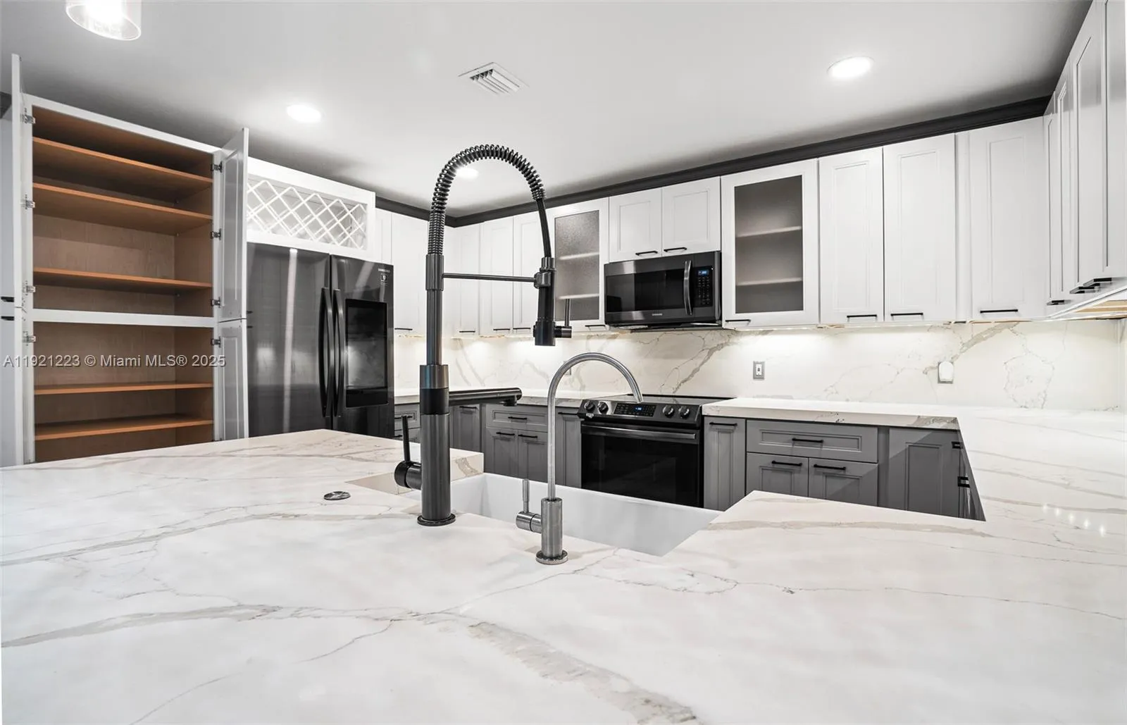 3175 Coral Ridge Dr 3175, Coral Springs, Florida 3, Coral Springs, Florida 33065, 3 Bedrooms Bedrooms, ,2 BathroomsBathrooms,Residential,For Sale,3175 Coral Ridge Dr 3175, Coral Springs, Florida 3,A11921223