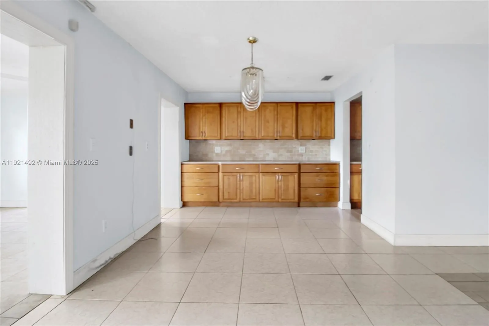 7332 Bay Hill Dr, Hialeah, Florida 33015, Hialeah, Florida 33015, 2 Bedrooms Bedrooms, ,2 BathroomsBathrooms,Residential,For Sale,7332 Bay Hill Dr, Hialeah, Florida 33015,A11921492