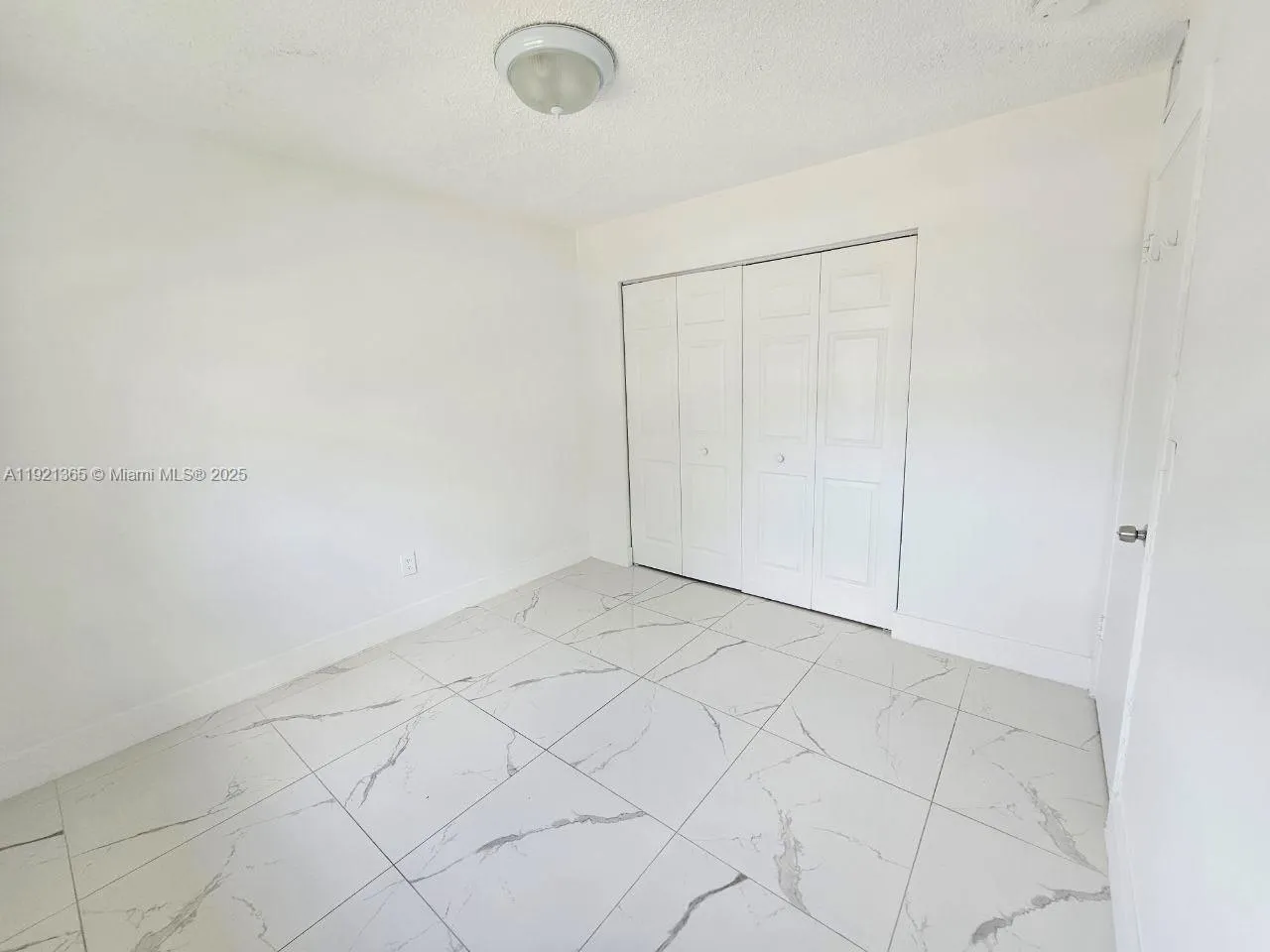 6580 W 27th Ct 58-21, Hialeah, Florida 33016, Hialeah, Florida 33016, 3 Bedrooms Bedrooms, ,2 BathroomsBathrooms,Residential Lease,For Rent,6580 W 27th Ct 58-21, Hialeah, Florida 33016,A11921365