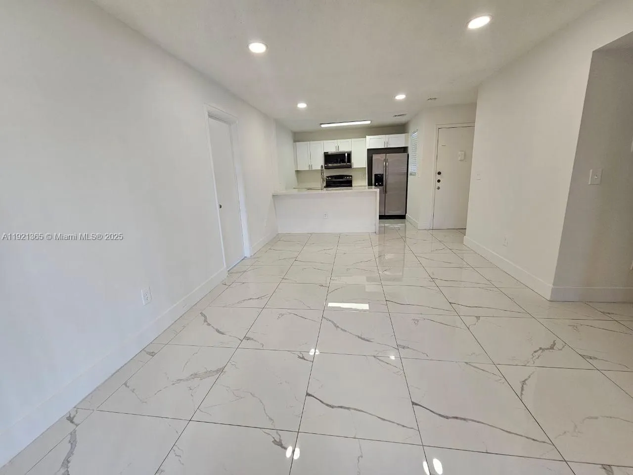 6580 W 27th Ct 58-21, Hialeah, Florida 33016, Hialeah, Florida 33016, 3 Bedrooms Bedrooms, ,2 BathroomsBathrooms,Residential Lease,For Rent,6580 W 27th Ct 58-21, Hialeah, Florida 33016,A11921365