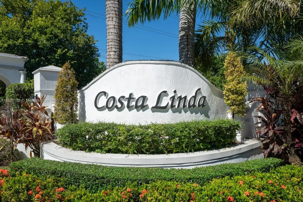 5630 Nw 107th Ave 1611, Doral, Florida 33178, Doral, Florida 33178, 4 Bedrooms Bedrooms, ,3 BathroomsBathrooms,Residential,For Sale,5630 Nw 107th Ave 1611, Doral, Florida 33178,A11921182
