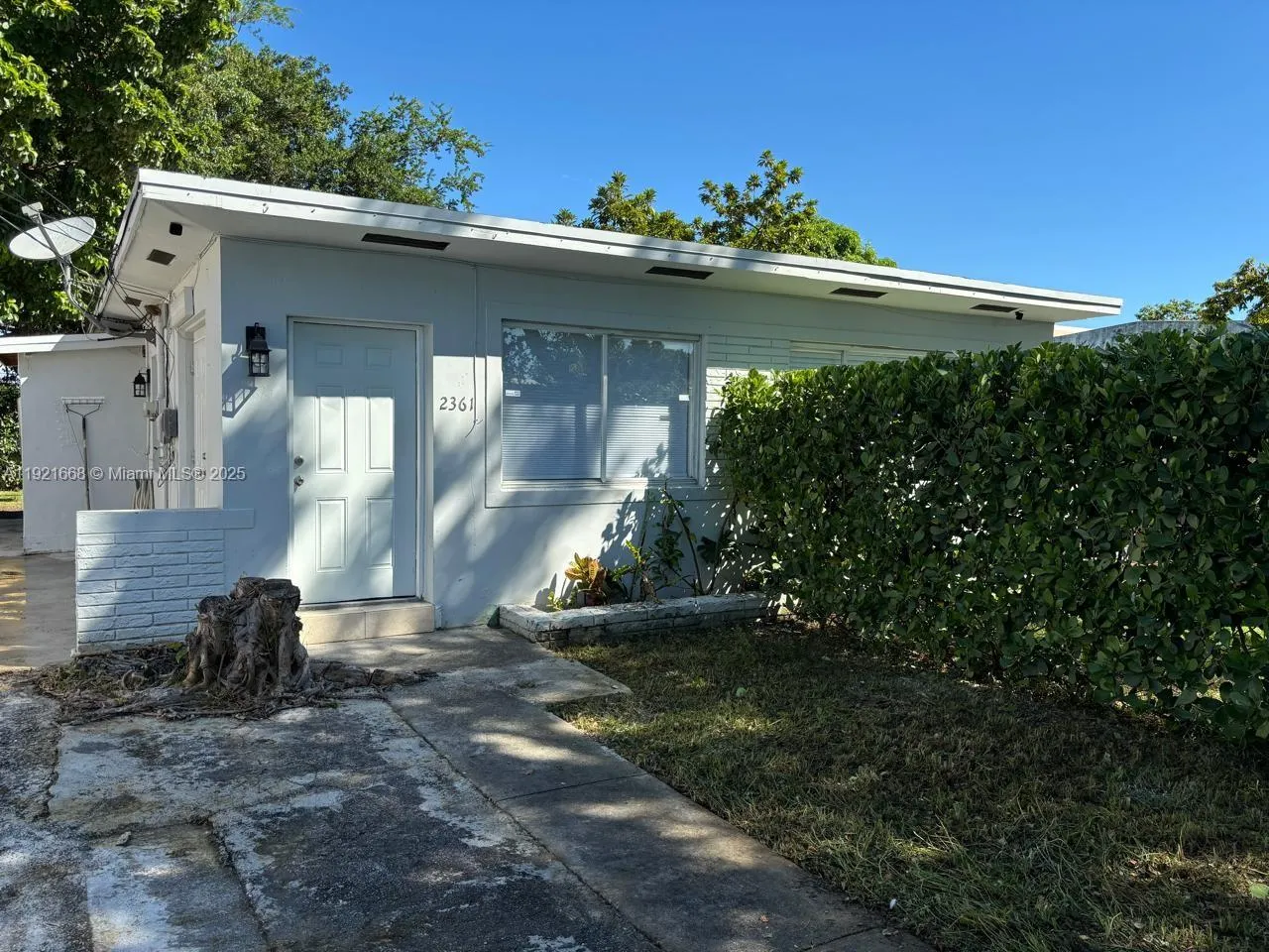 2359 Nw 32nd St, Miami, Florida 33142, Miami, Florida 33142, ,Residential Income,For Sale,2359 Nw 32nd St, Miami, Florida 33142,A11921668