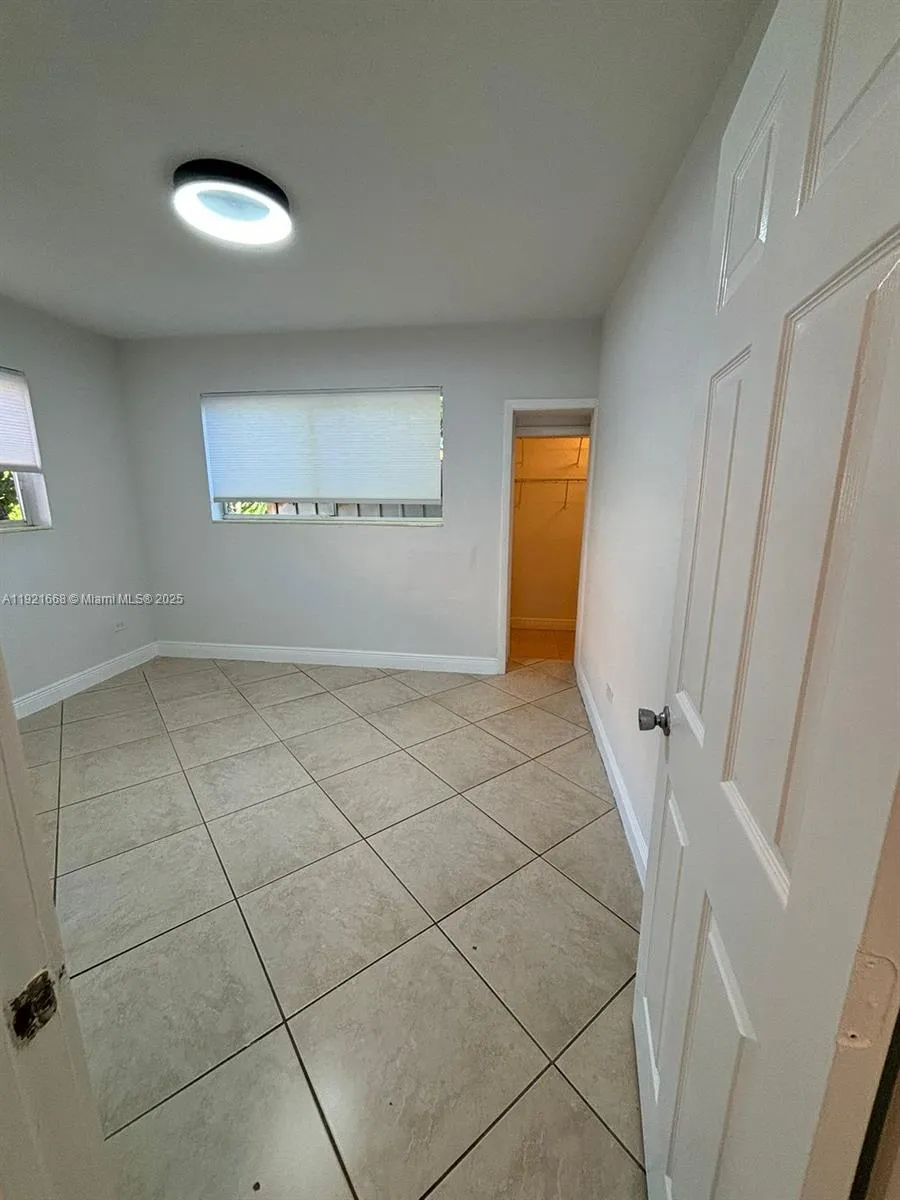 2359 Nw 32nd St, Miami, Florida 33142, Miami, Florida 33142, ,Residential Income,For Sale,2359 Nw 32nd St, Miami, Florida 33142,A11921668