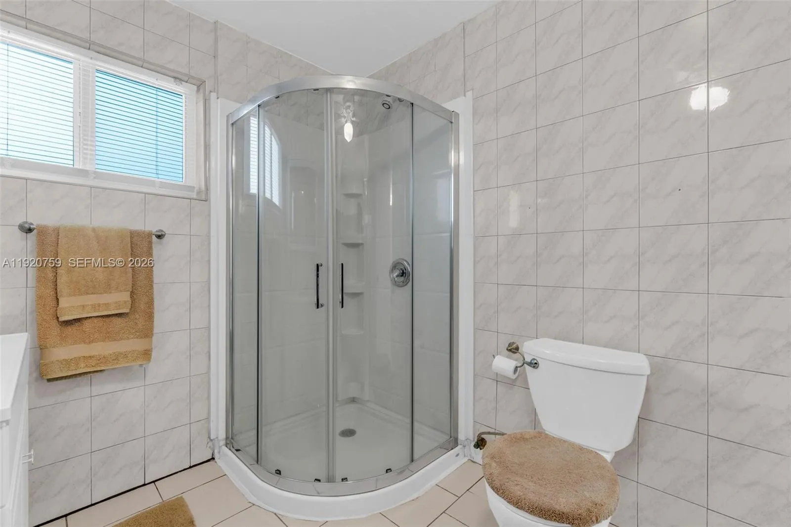 371 Ne 42nd Ct, Oakland Park, Florida 33334, Oakland Park, Florida 33334, 2 Bedrooms Bedrooms, ,2 BathroomsBathrooms,Residential,For Sale,371 Ne 42nd Ct, Oakland Park, Florida 33334,A11920759