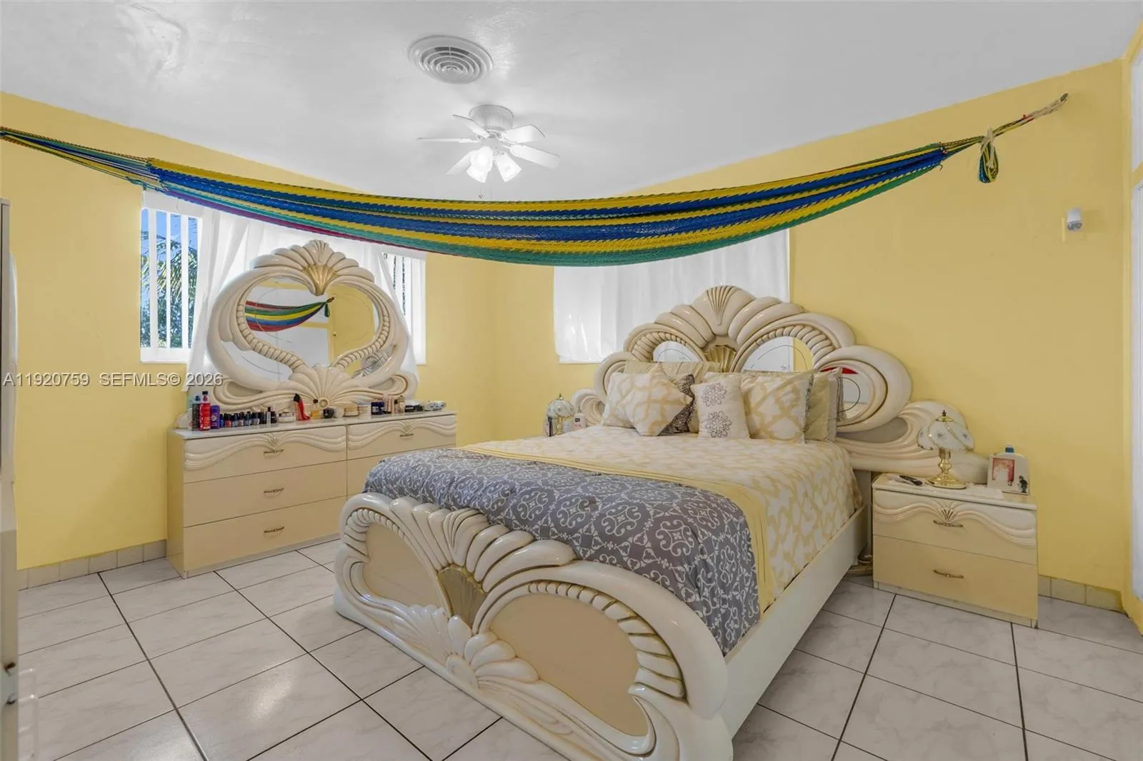 371 Ne 42nd Ct, Oakland Park, Florida 33334, Oakland Park, Florida 33334, 2 Bedrooms Bedrooms, ,2 BathroomsBathrooms,Residential,For Sale,371 Ne 42nd Ct, Oakland Park, Florida 33334,A11920759