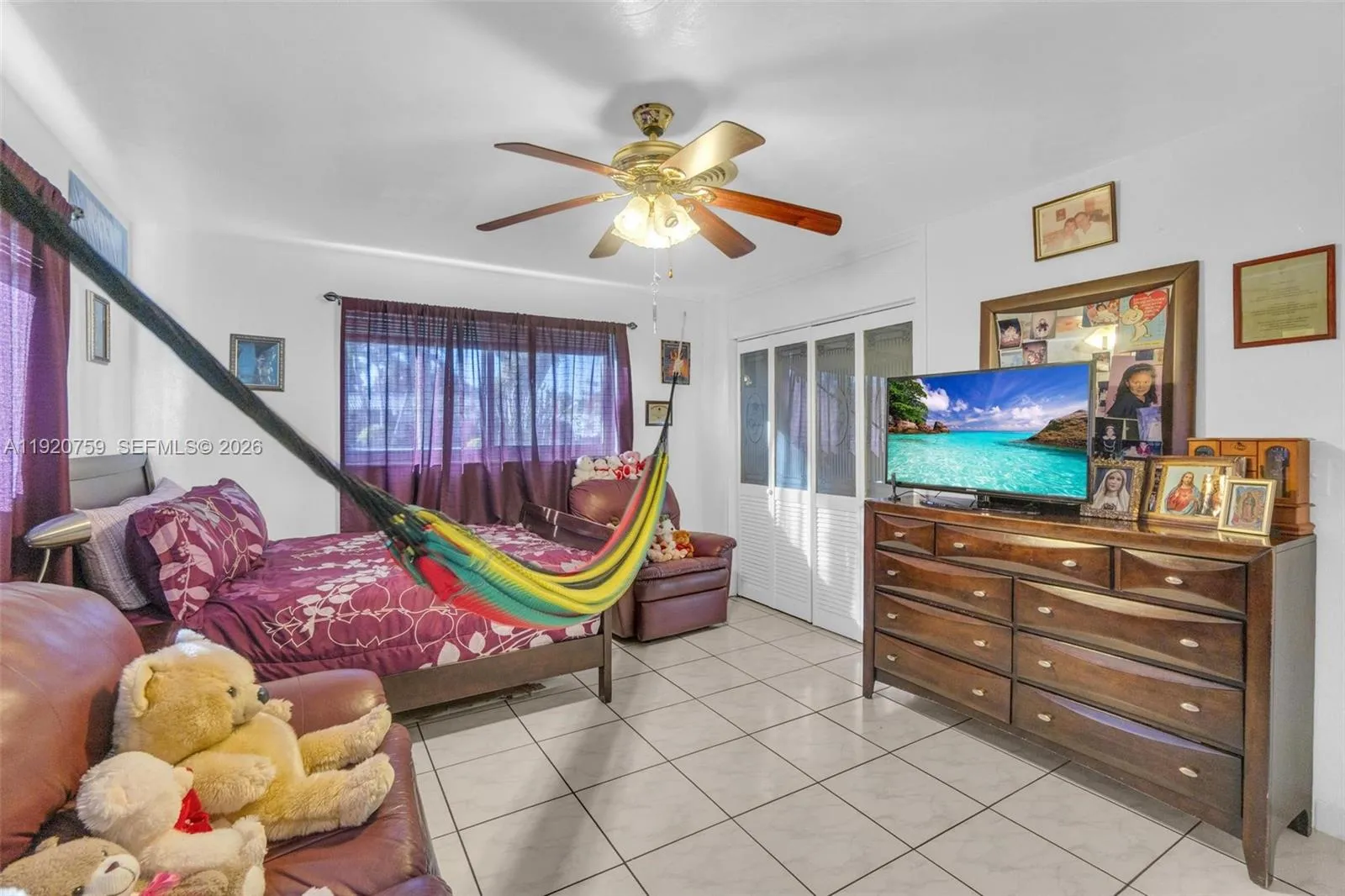 371 Ne 42nd Ct, Oakland Park, Florida 33334, Oakland Park, Florida 33334, 2 Bedrooms Bedrooms, ,2 BathroomsBathrooms,Residential,For Sale,371 Ne 42nd Ct, Oakland Park, Florida 33334,A11920759