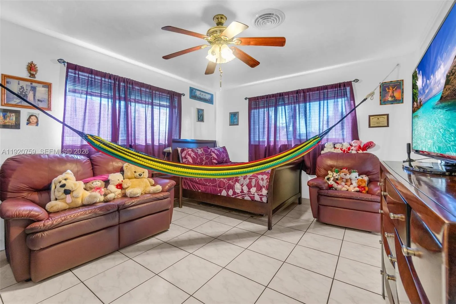 371 Ne 42nd Ct, Oakland Park, Florida 33334, Oakland Park, Florida 33334, 2 Bedrooms Bedrooms, ,2 BathroomsBathrooms,Residential,For Sale,371 Ne 42nd Ct, Oakland Park, Florida 33334,A11920759