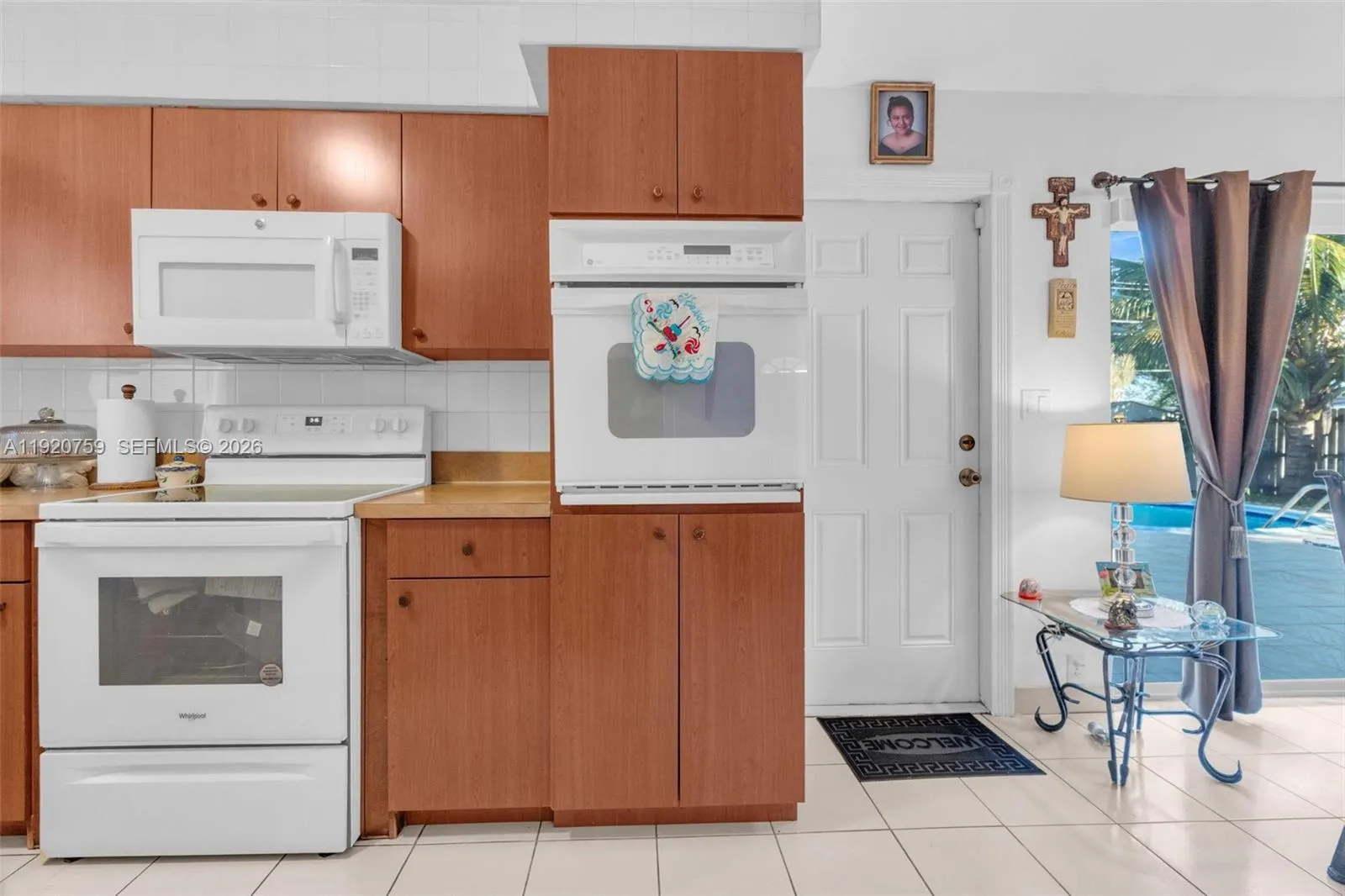 371 Ne 42nd Ct, Oakland Park, Florida 33334, Oakland Park, Florida 33334, 2 Bedrooms Bedrooms, ,2 BathroomsBathrooms,Residential,For Sale,371 Ne 42nd Ct, Oakland Park, Florida 33334,A11920759